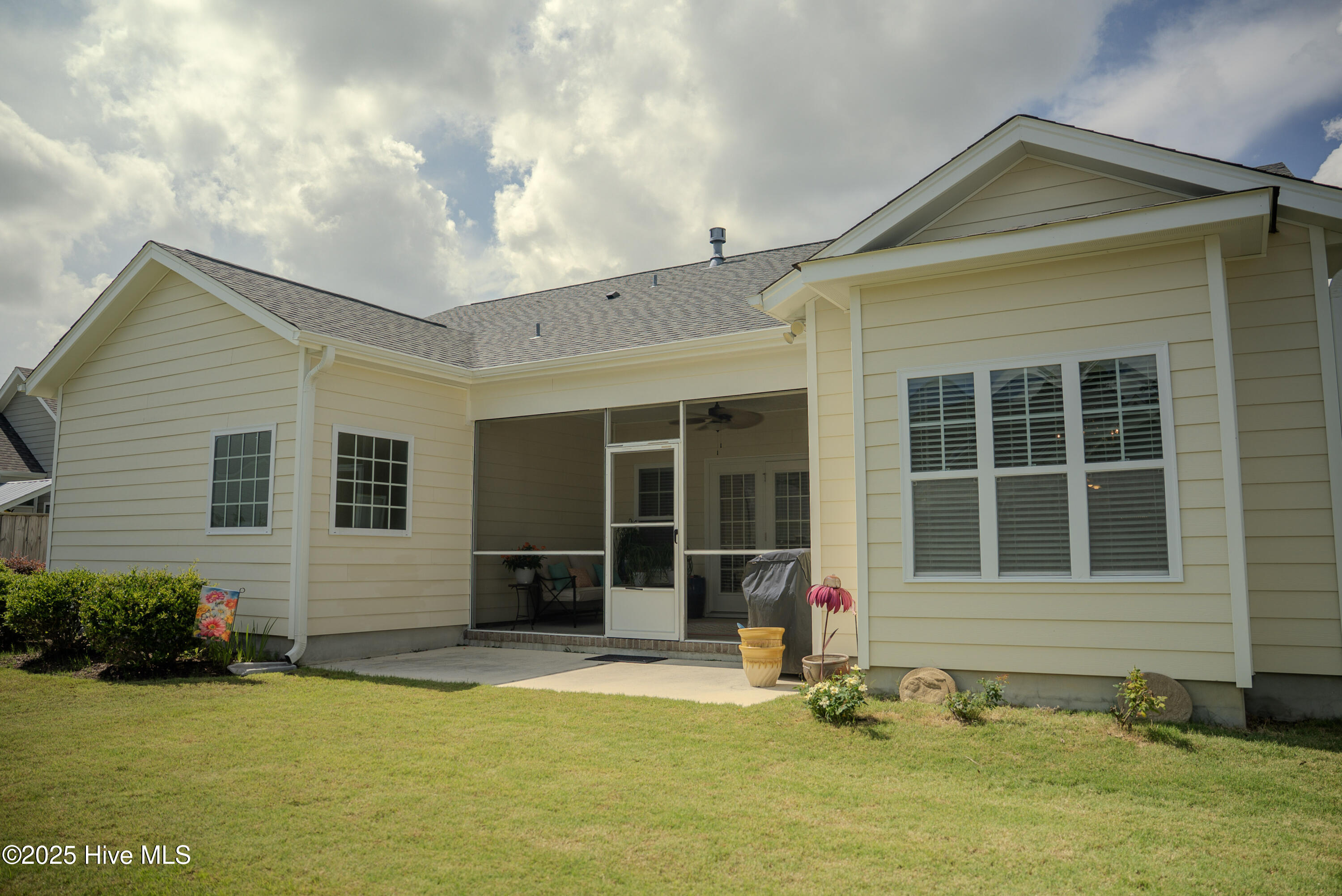 116 Helmsman Drive Property Photo 38