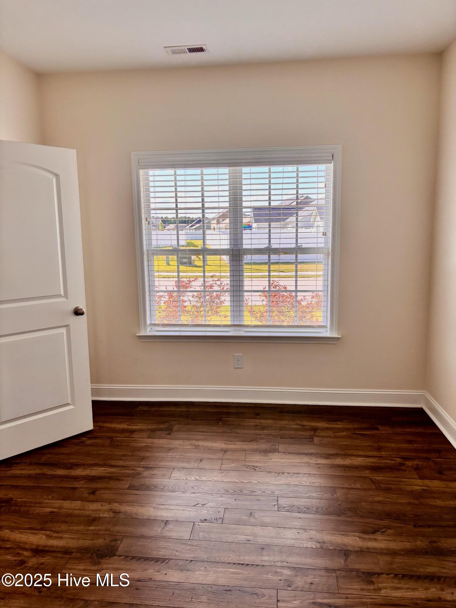 605 Moonstone Court Property Photo 3