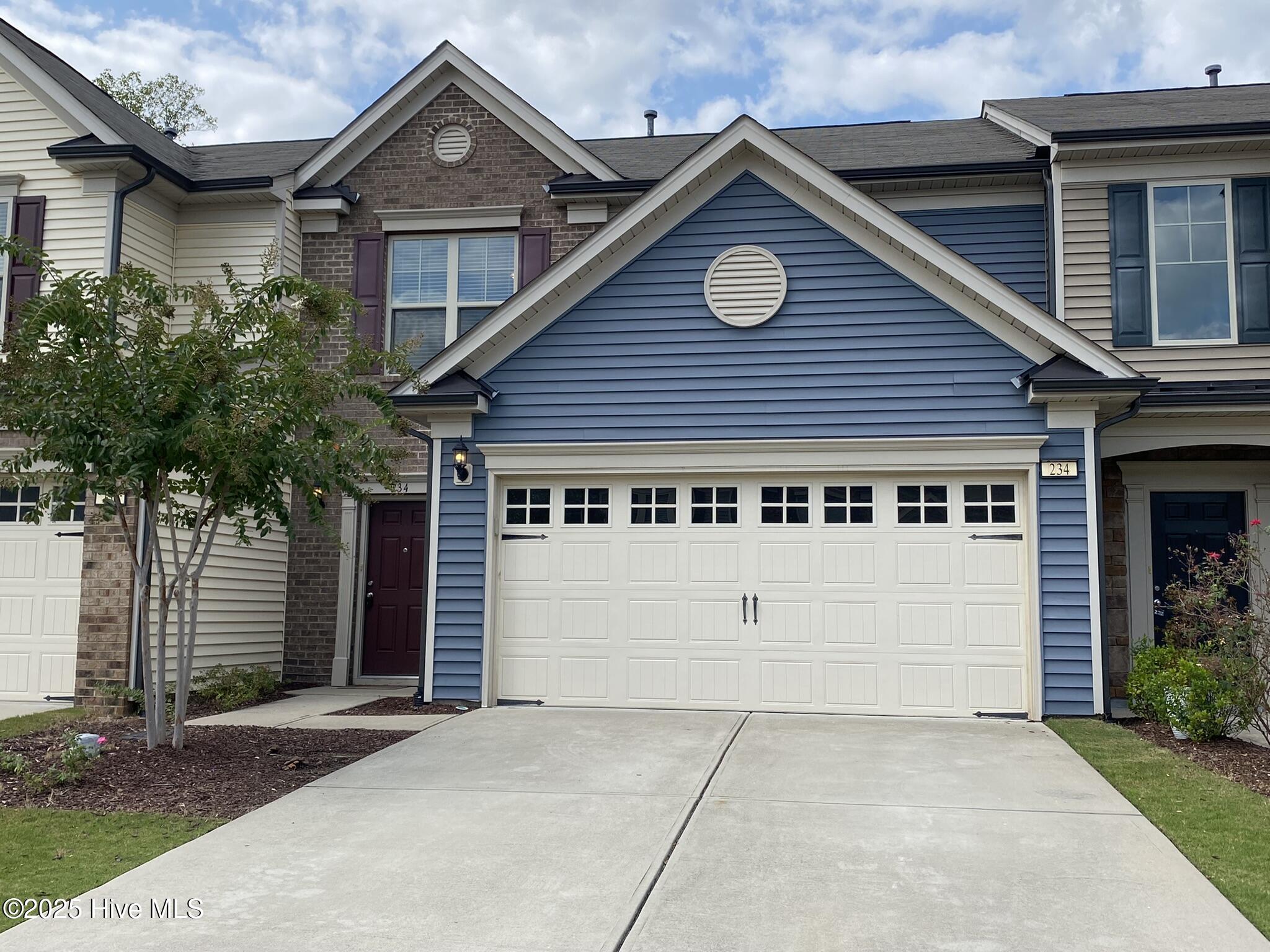 234 Lynchwick Lane Property Photo 1