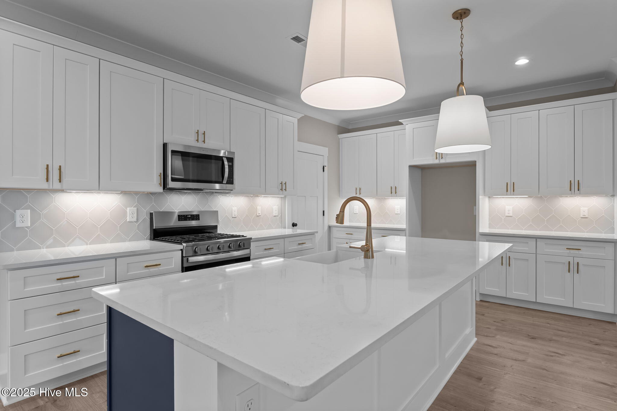 516 Hillard Lane Property Photo 8