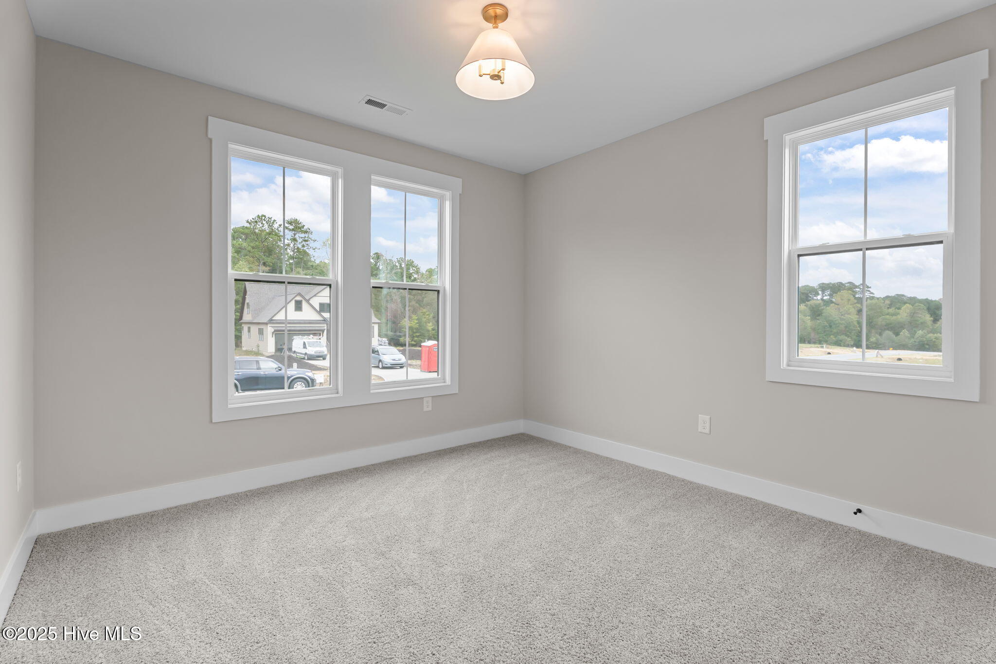 516 Hillard Lane Property Photo 15