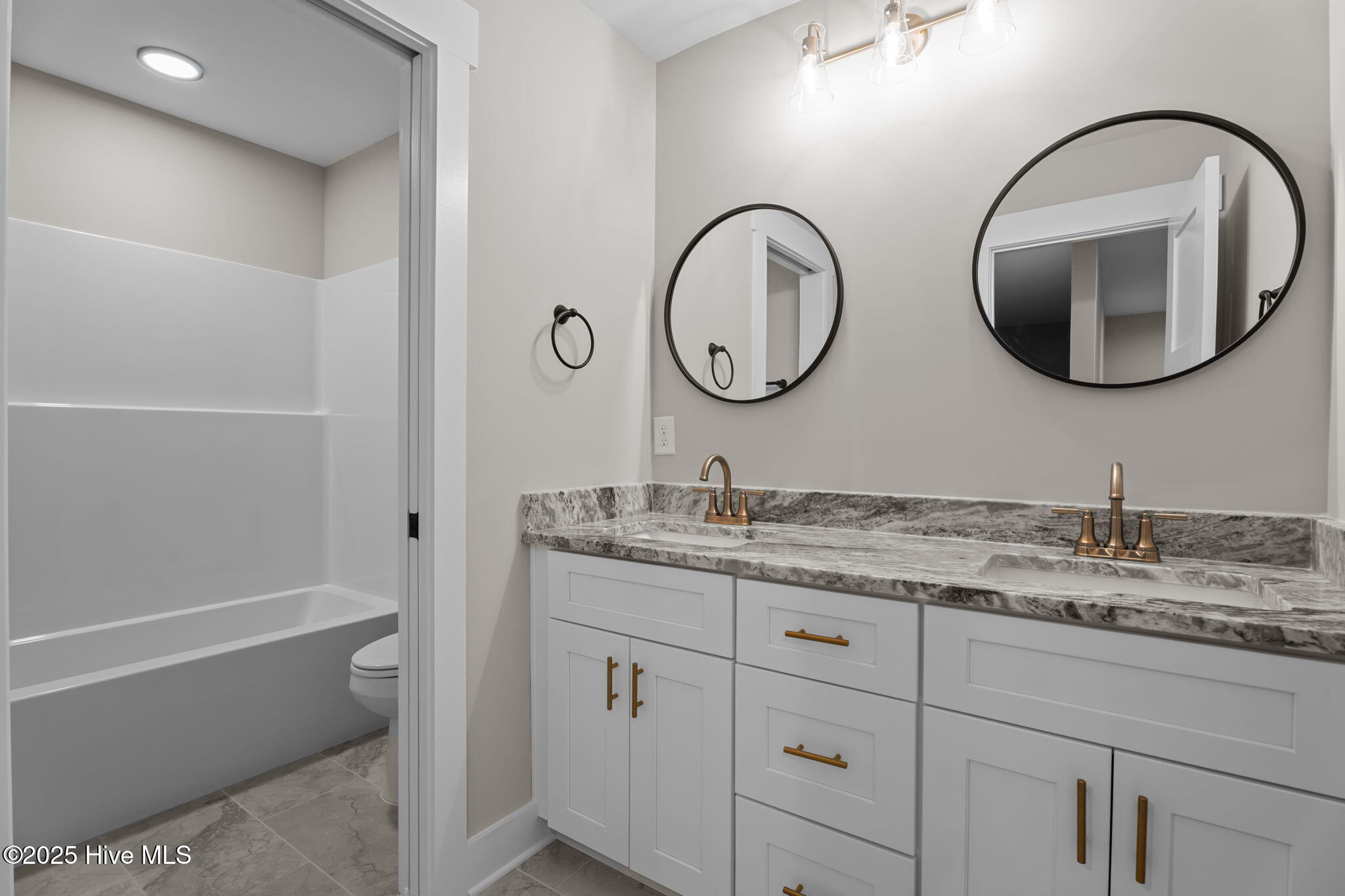 516 Hillard Lane Property Photo 27