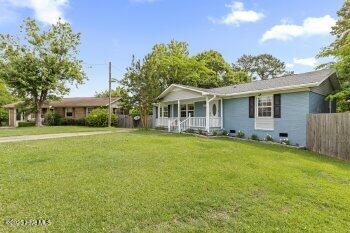 113 Yorkshire Drive Property Photo 3