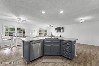 113 Yorkshire Drive Property Photo 10