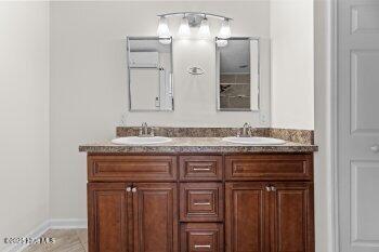 113 Yorkshire Drive Property Photo 18