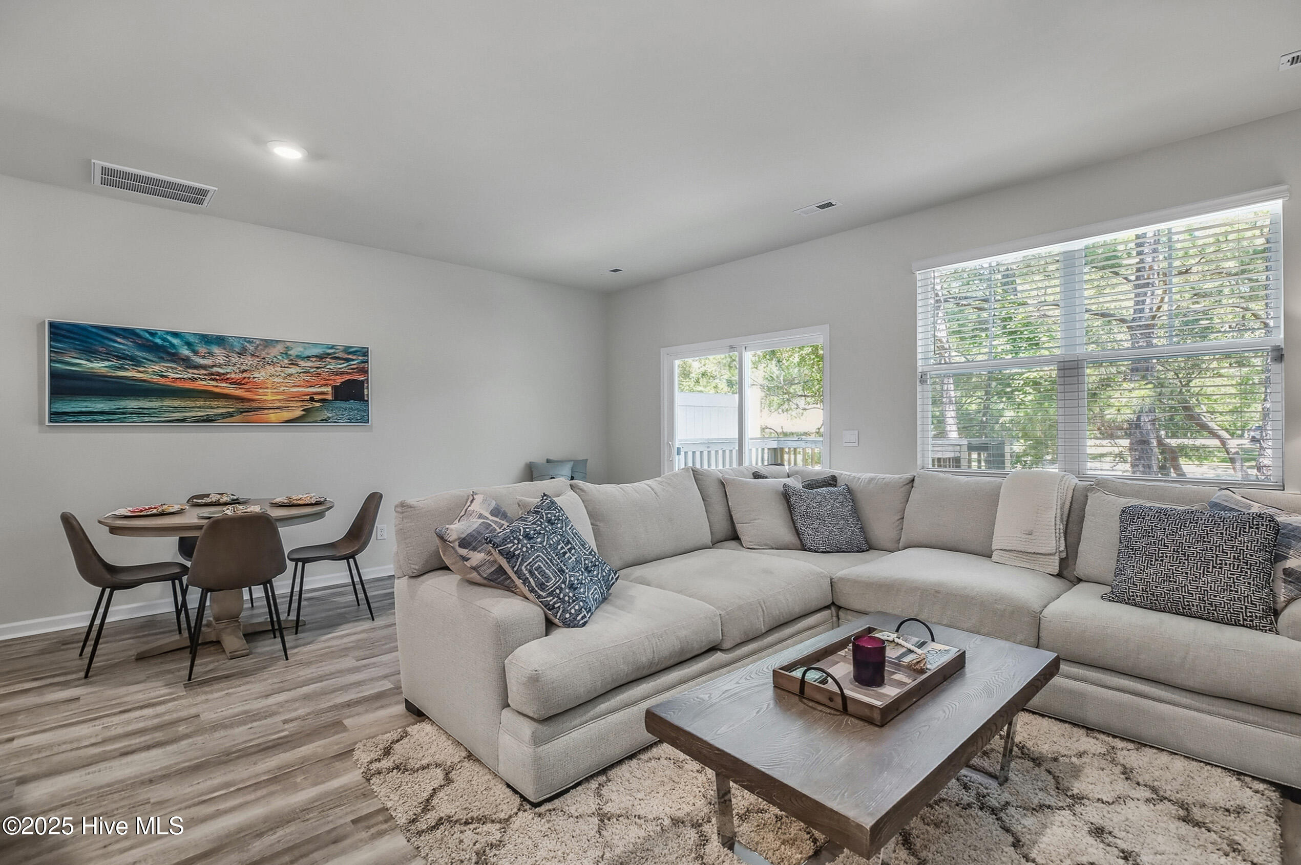 6514 Shark Tooth Trail Property Photo 7