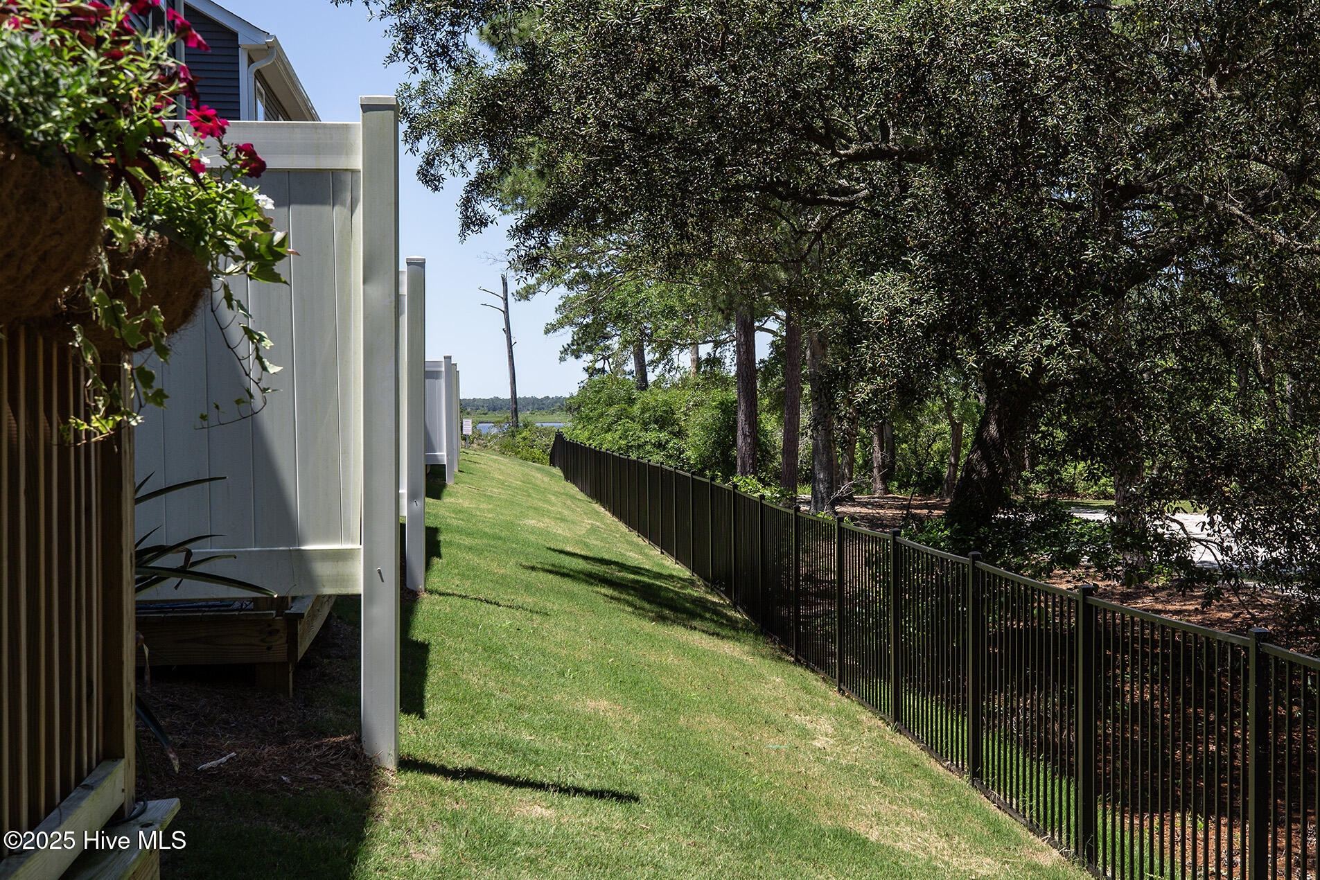 6514 Shark Tooth Trail Property Photo 28