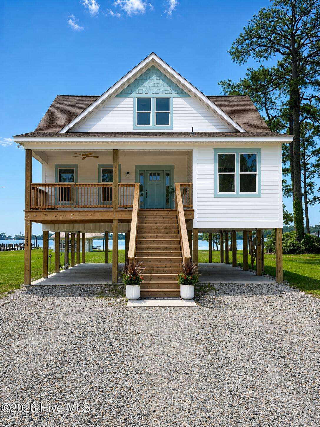 123 Pungo View Road Property Photo 1
