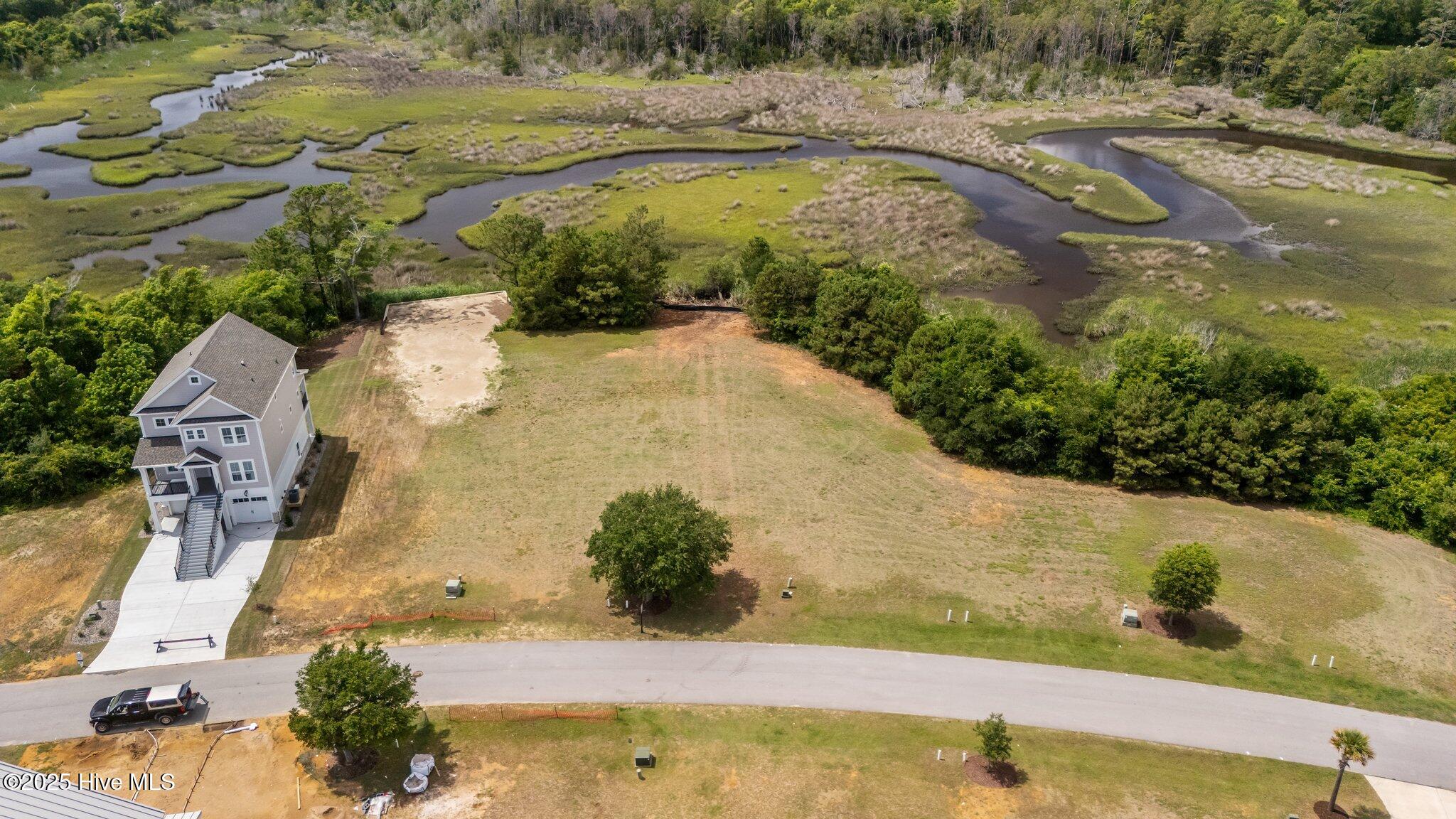 615 Cannonsgate Drive Property Photo 2