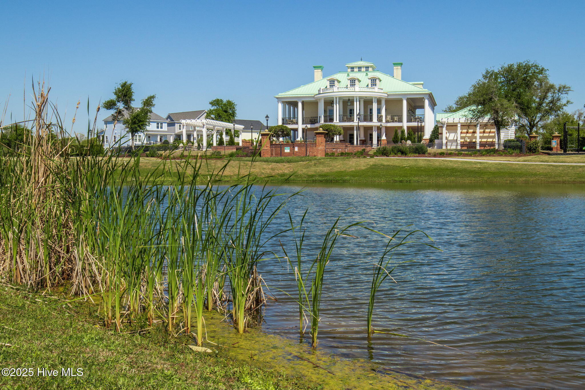 615 Cannonsgate Drive Property Photo 14