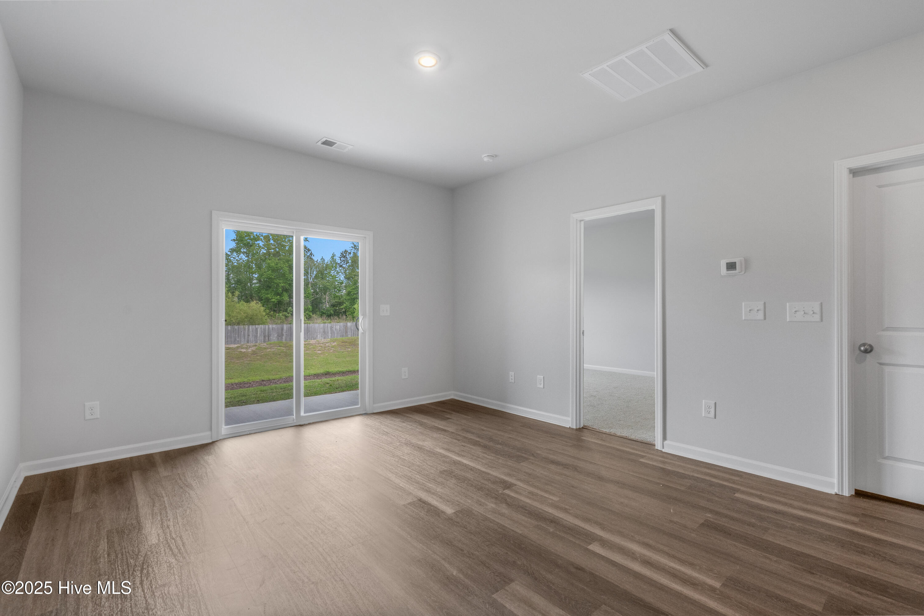 258 Arnette Drive 81 B Property Photo 4