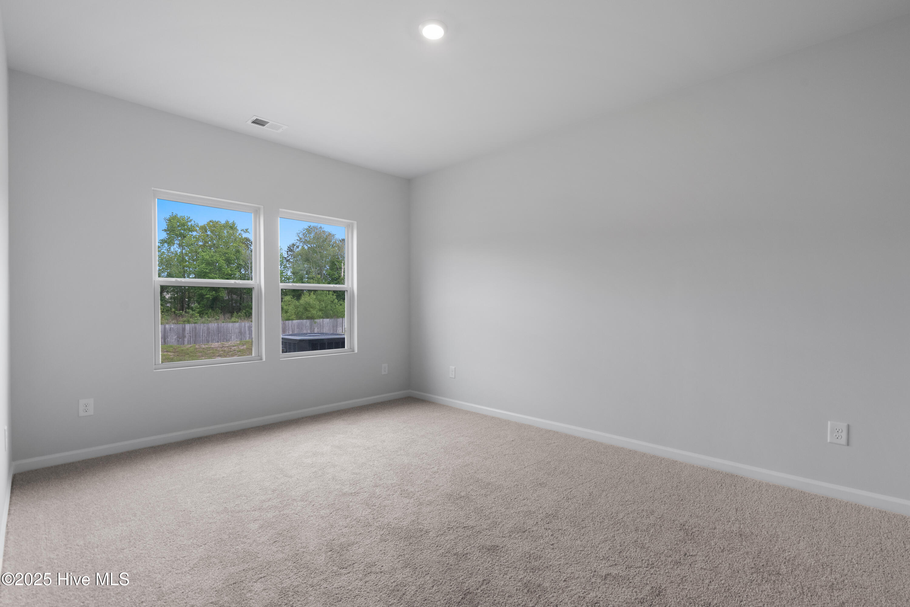 258 Arnette Drive 81 B Property Photo 14
