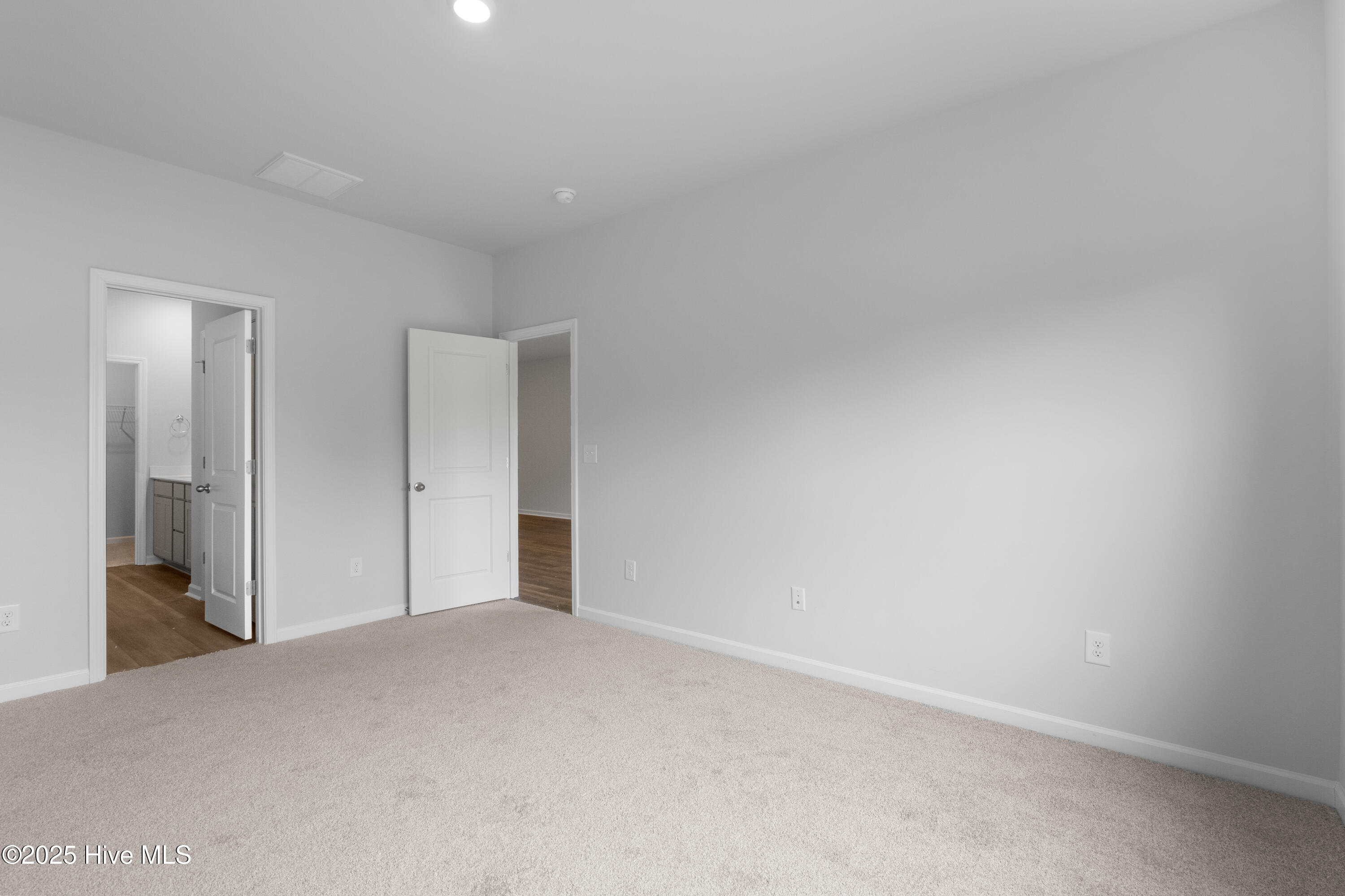 258 Arnette Drive 81 B Property Photo 15