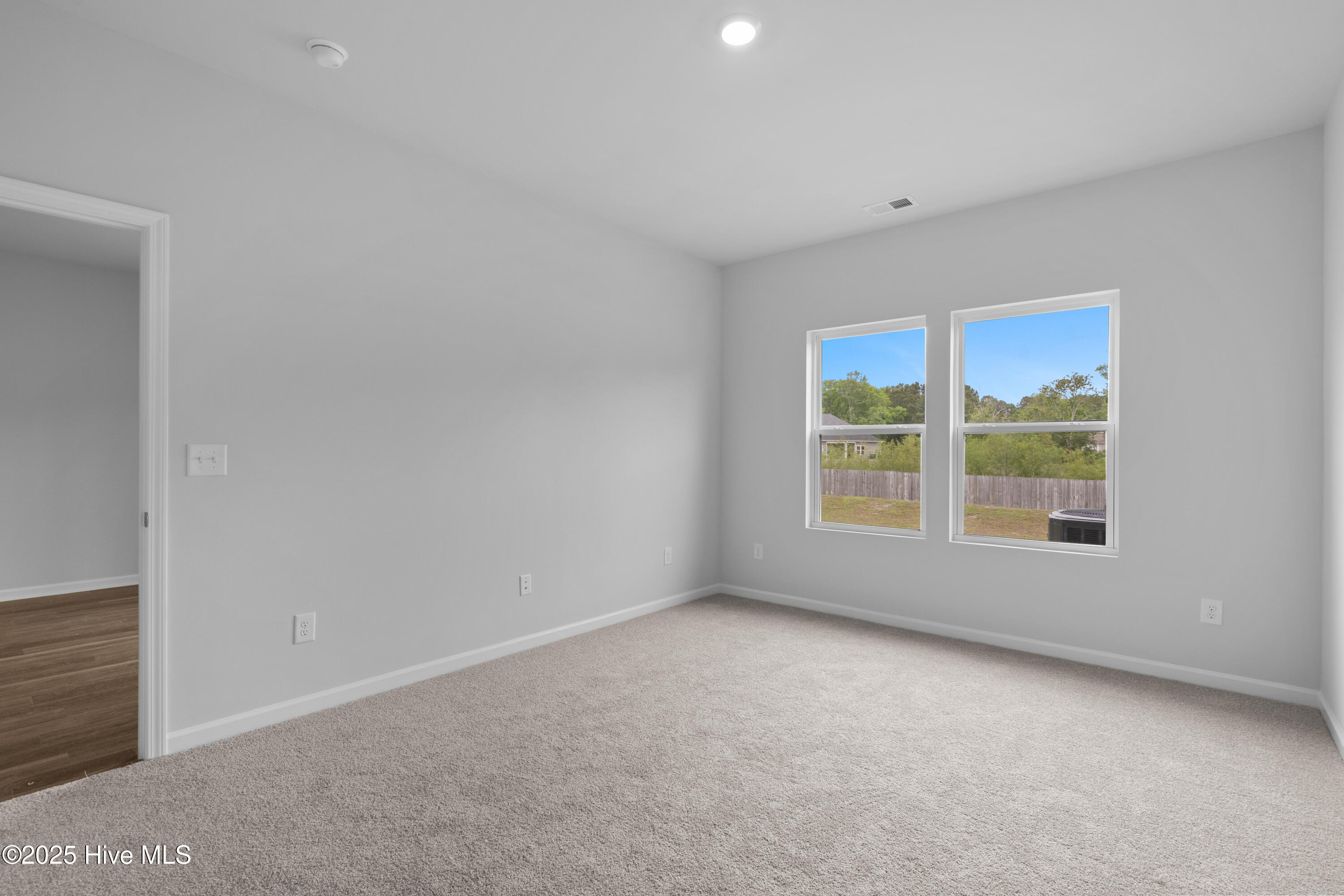 258 Arnette Drive 81 B Property Photo 21
