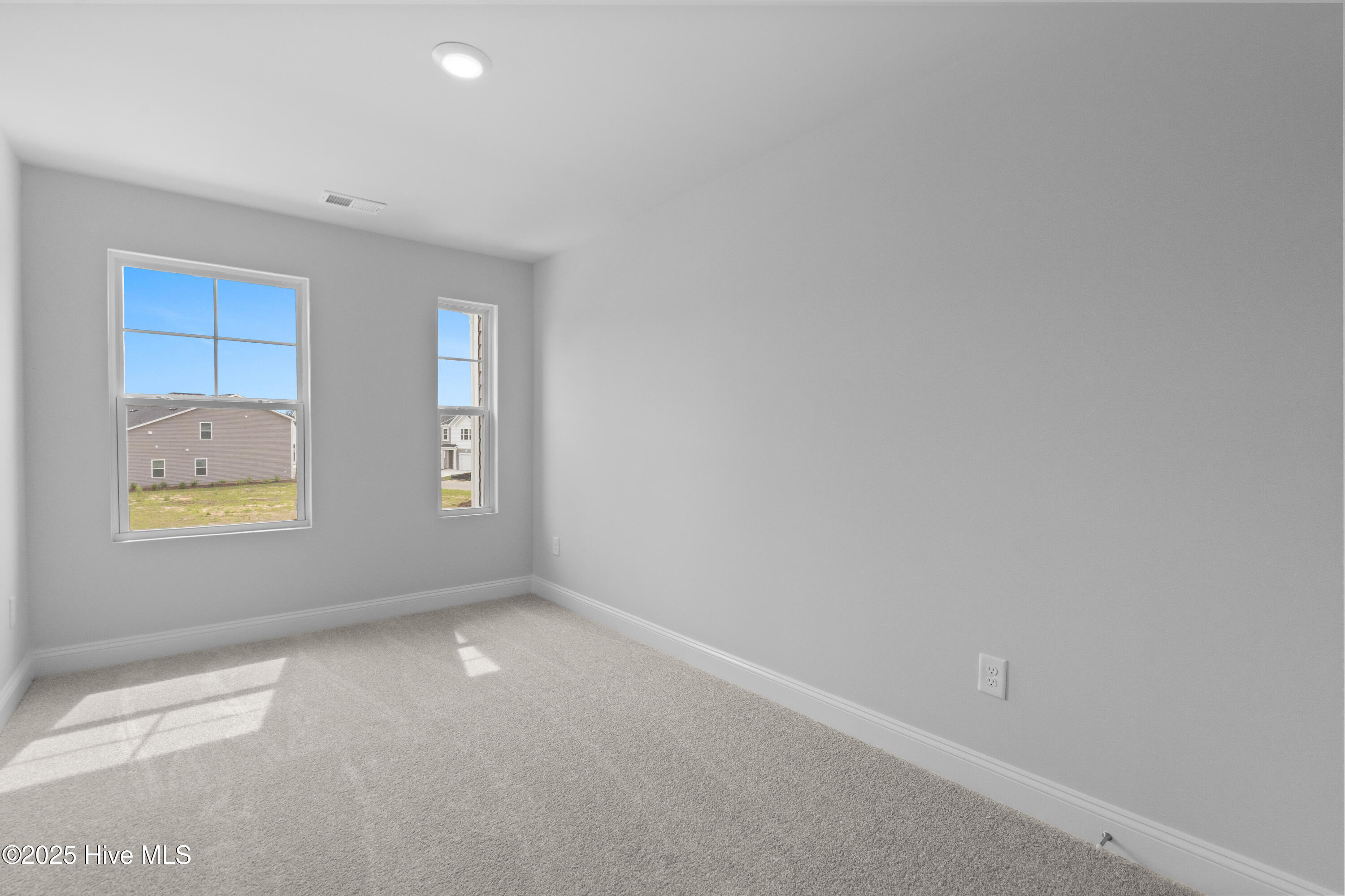 258 Arnette Drive 81 B Property Photo 24