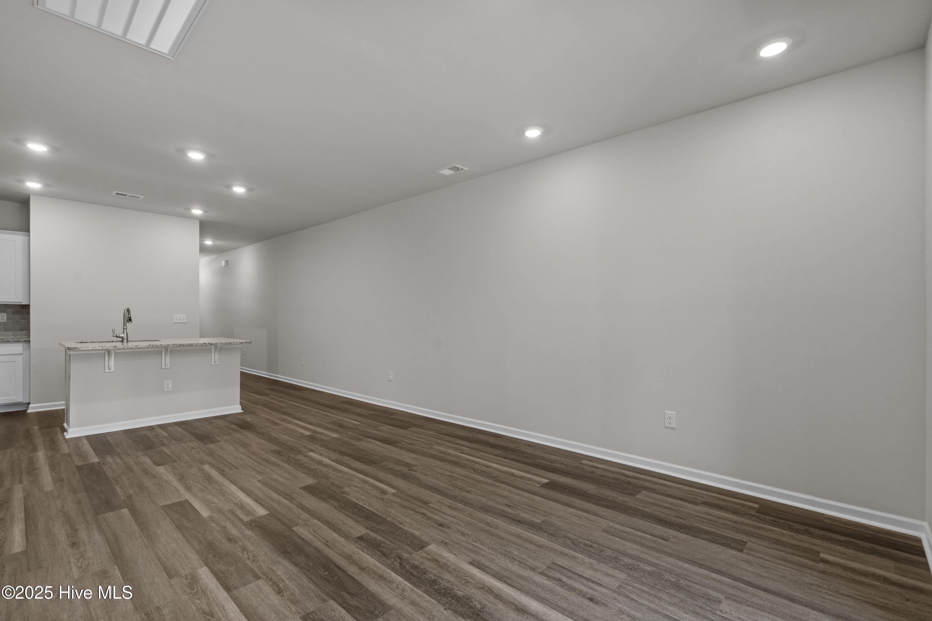 258 Arnette Drive 81 B Property Photo 35