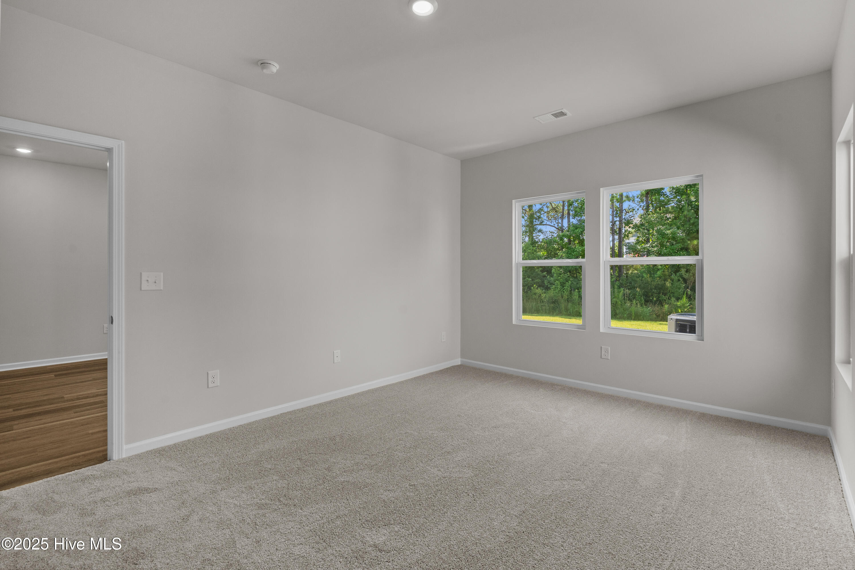 258 Arnette Drive 81 B Property Photo 44