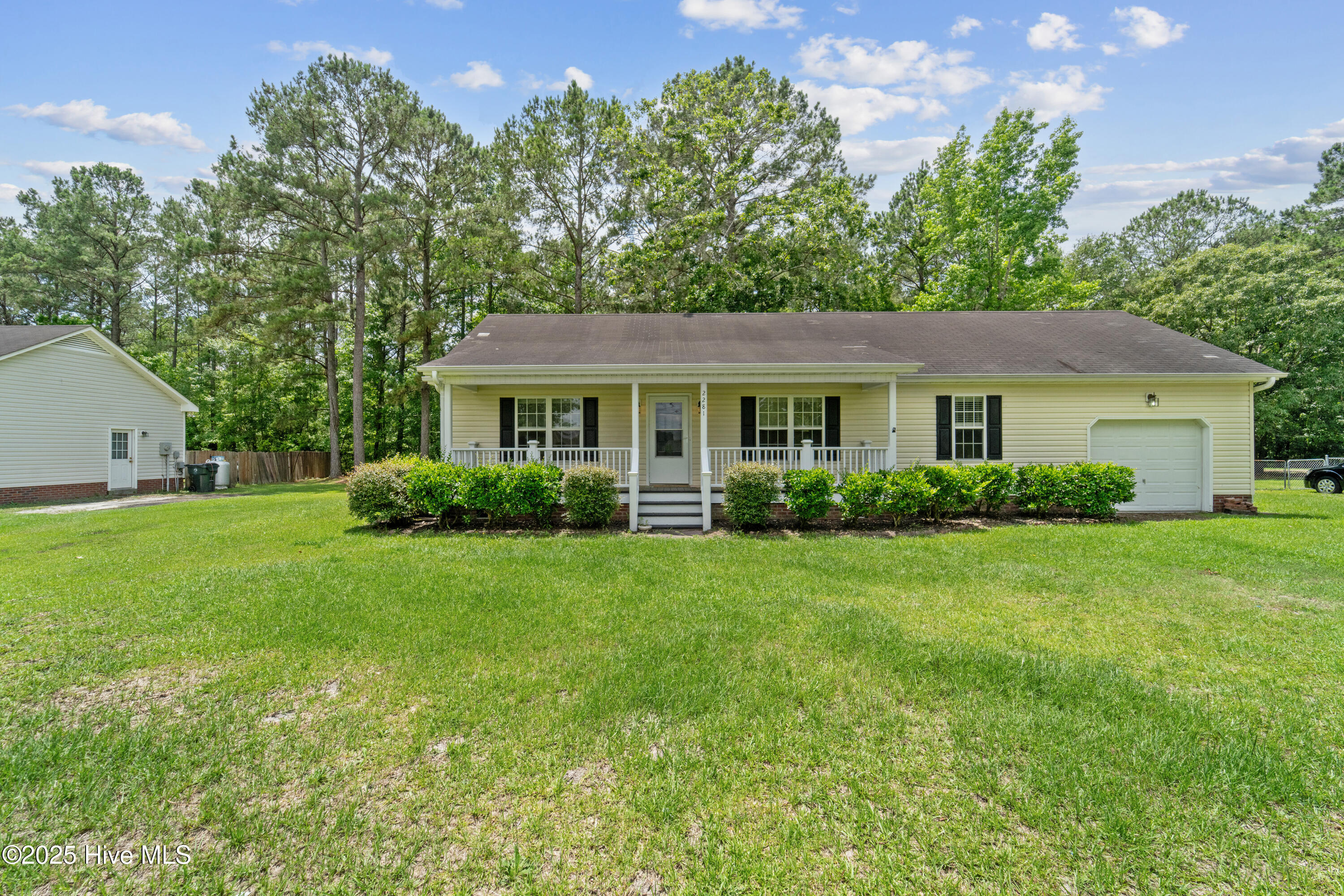 2281 Catherine Lake Road Property Photo 1