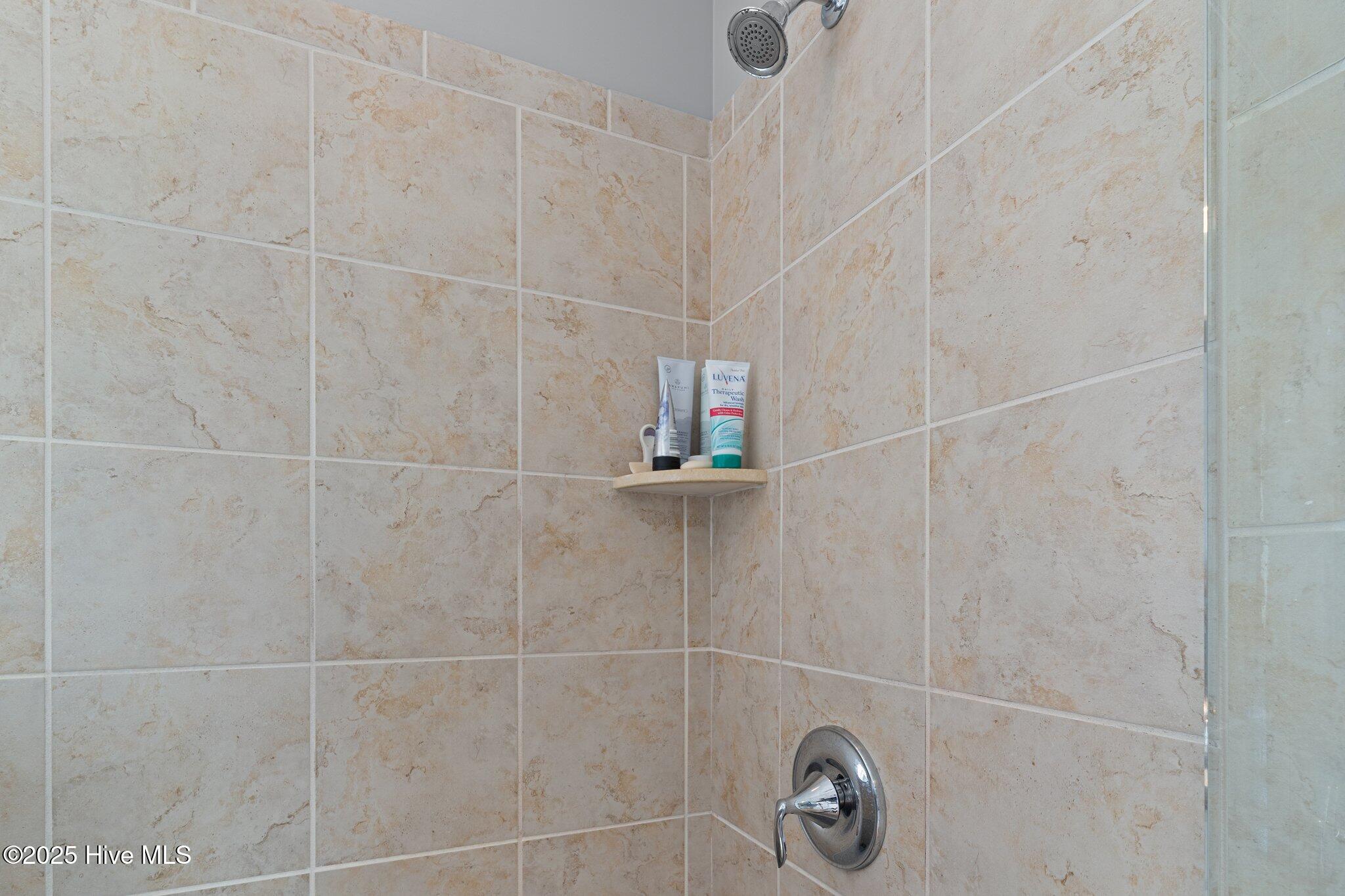 3736 Anslow Drive Property Photo 22