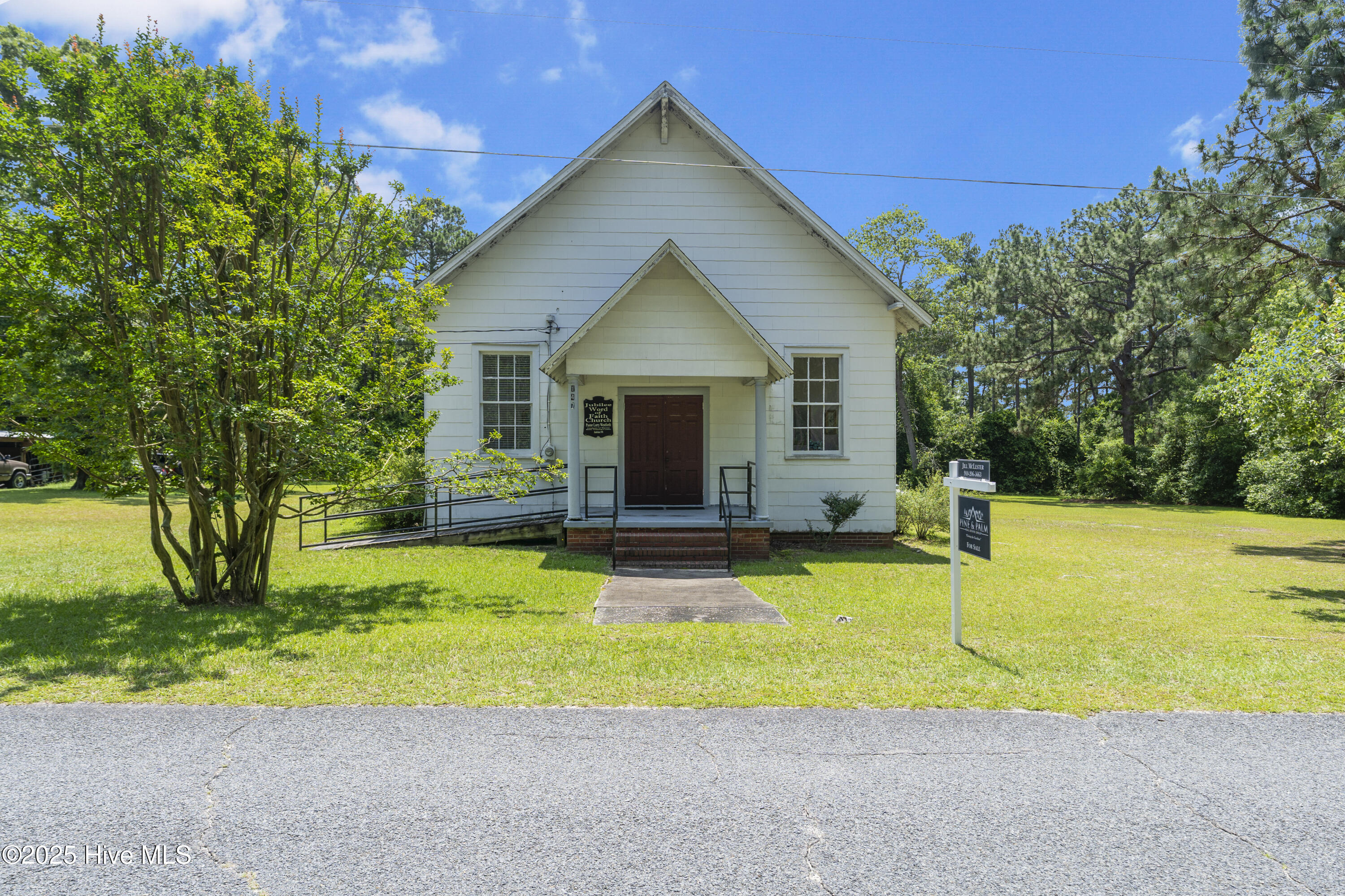 147 Mercer Street Property Photo 3