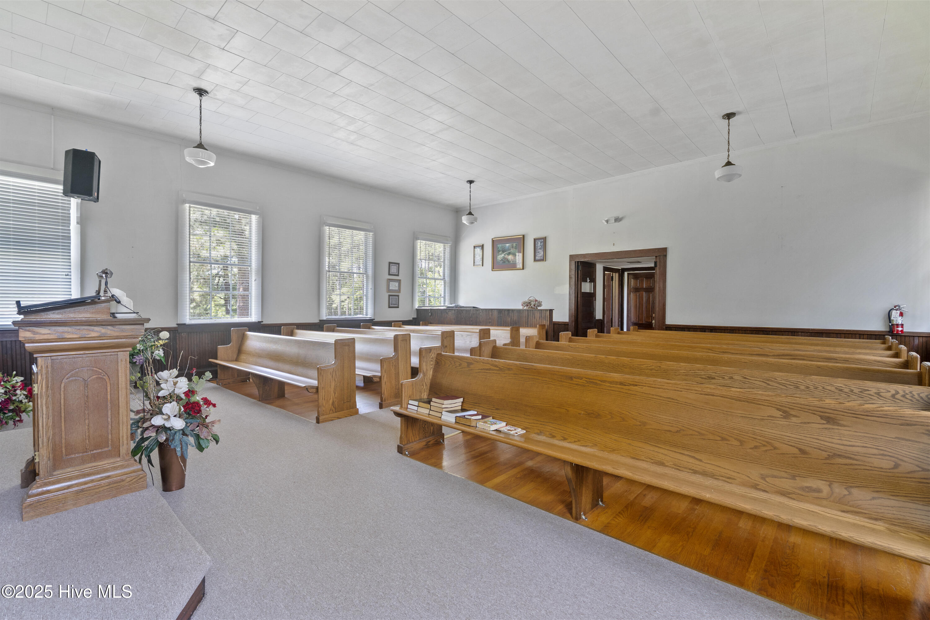147 Mercer Street Property Photo 5
