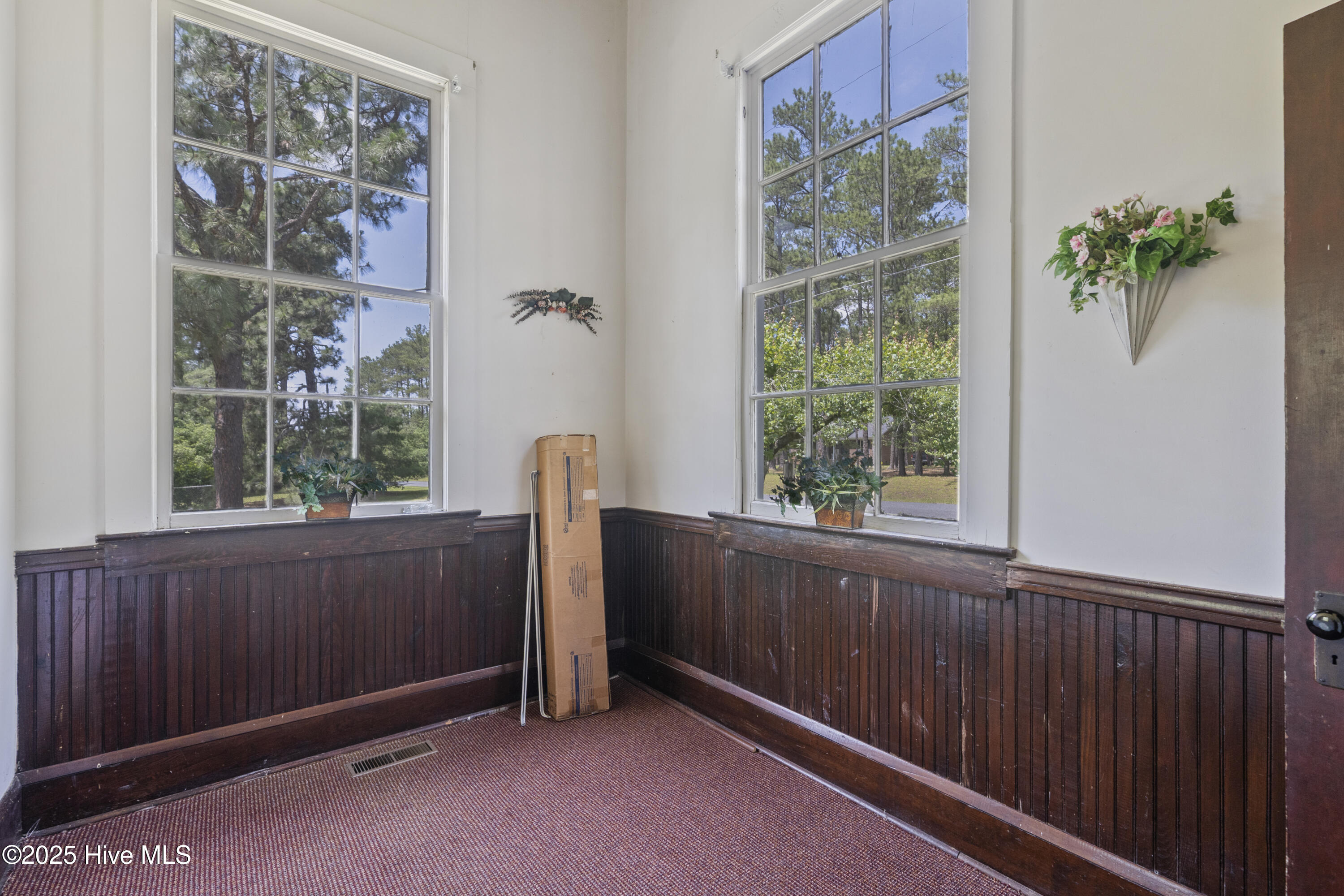 147 Mercer Street Property Photo 10
