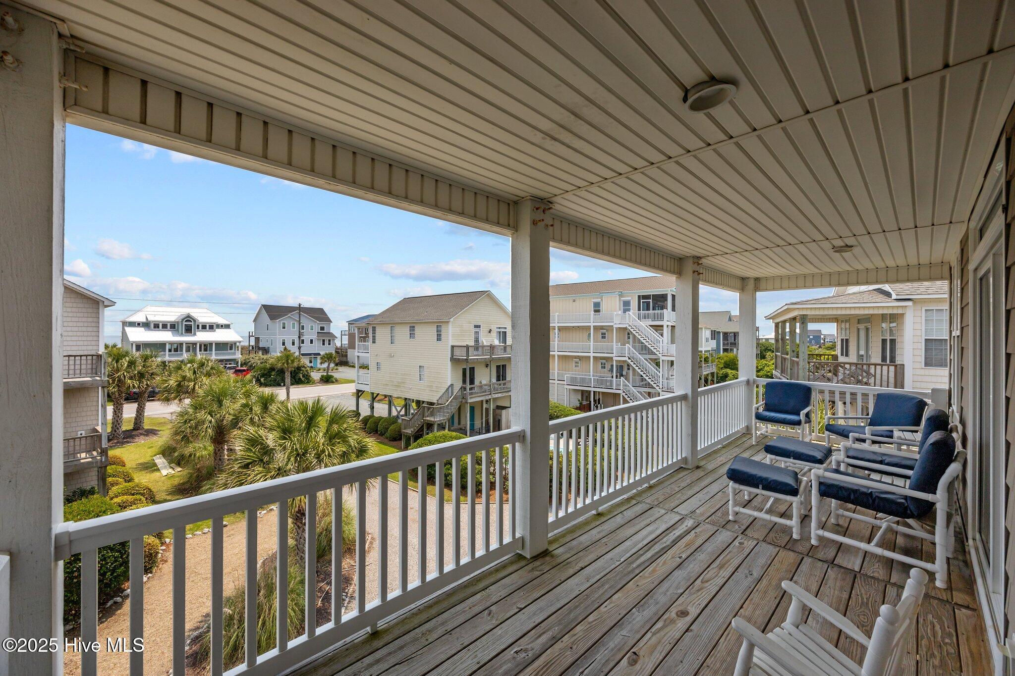 3725 Island Drive Property Photo 4