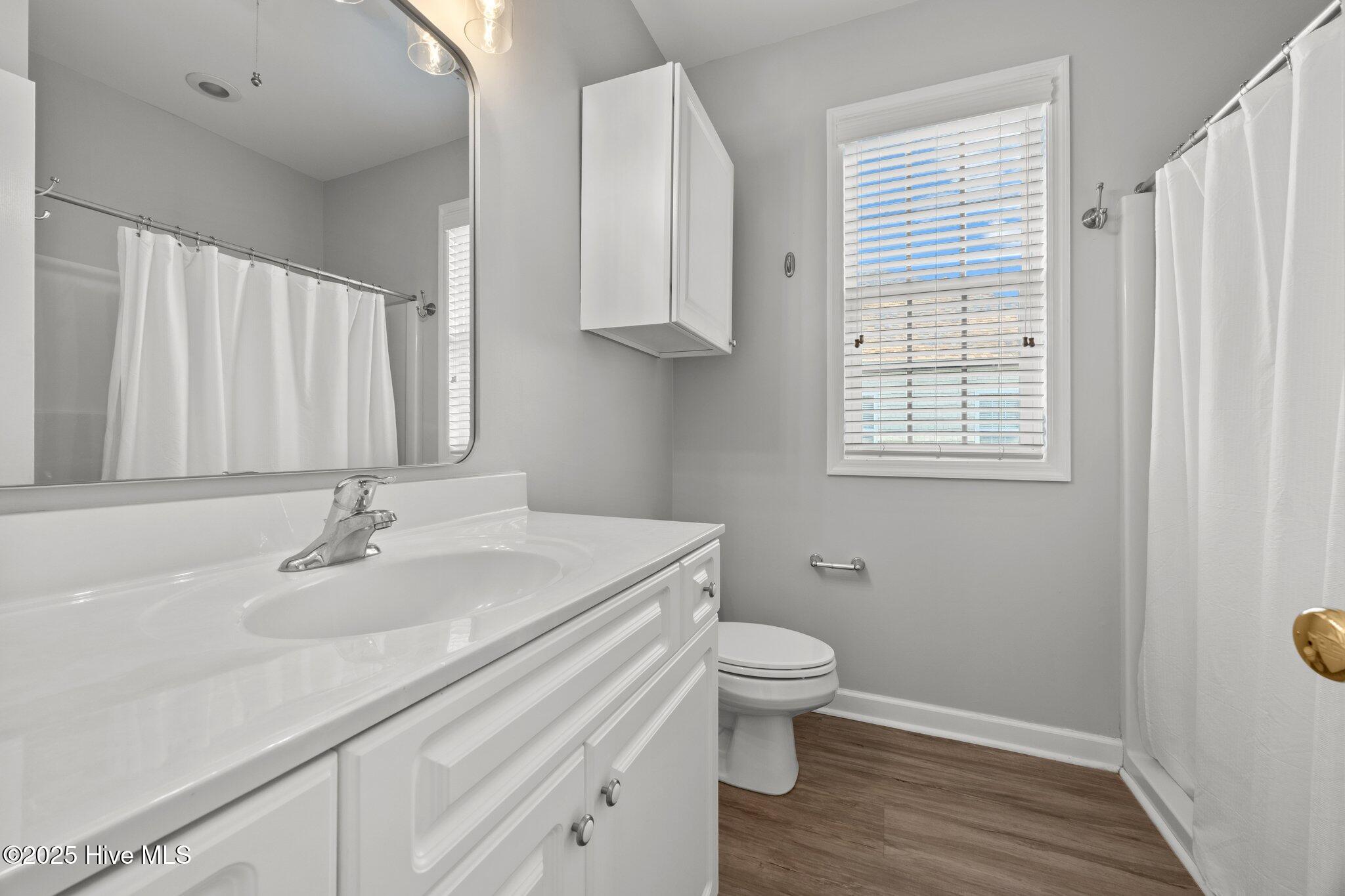 3725 Island Drive Property Photo 23
