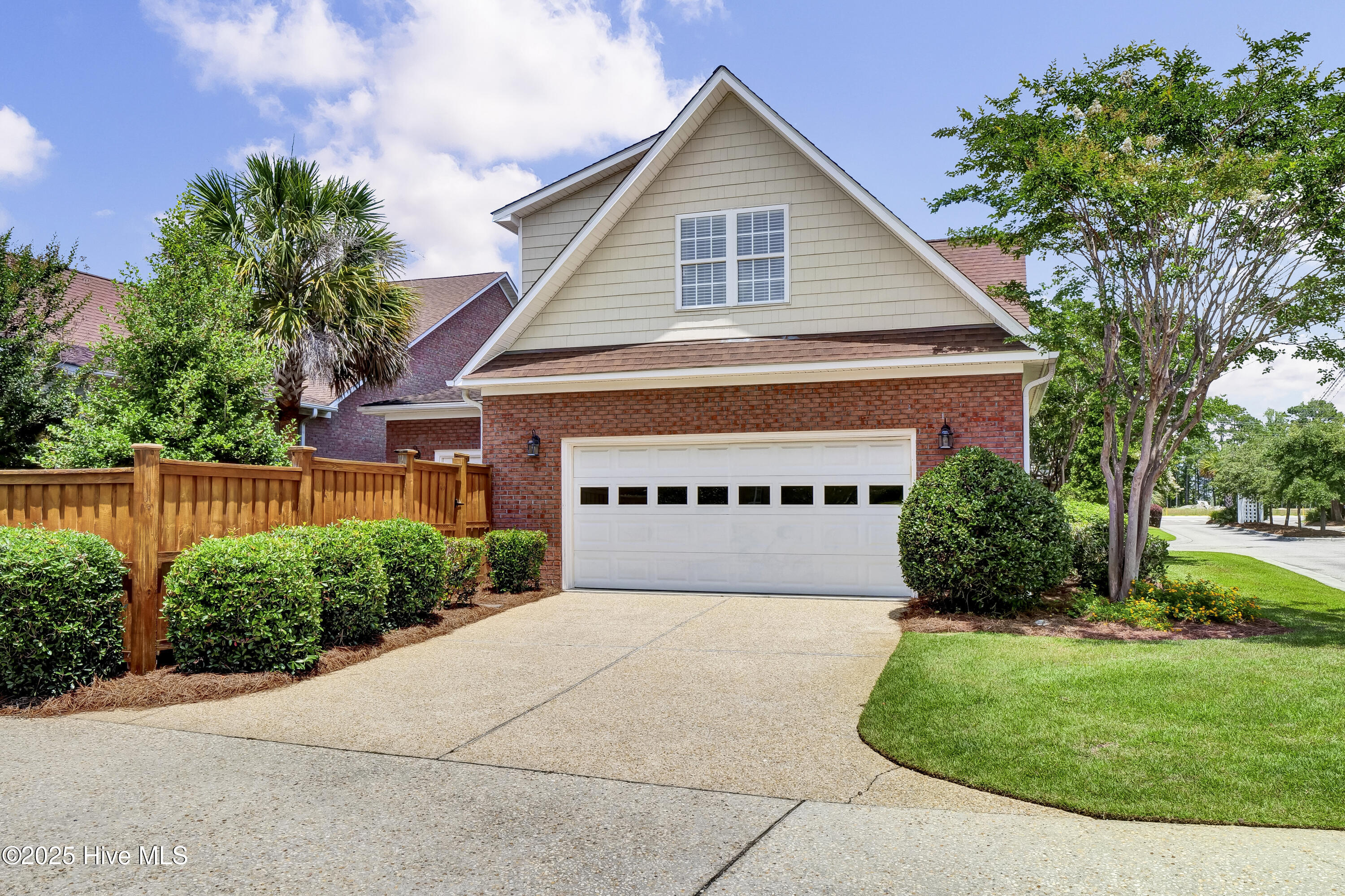 1501 W Morning Dove Court Property Photo 4