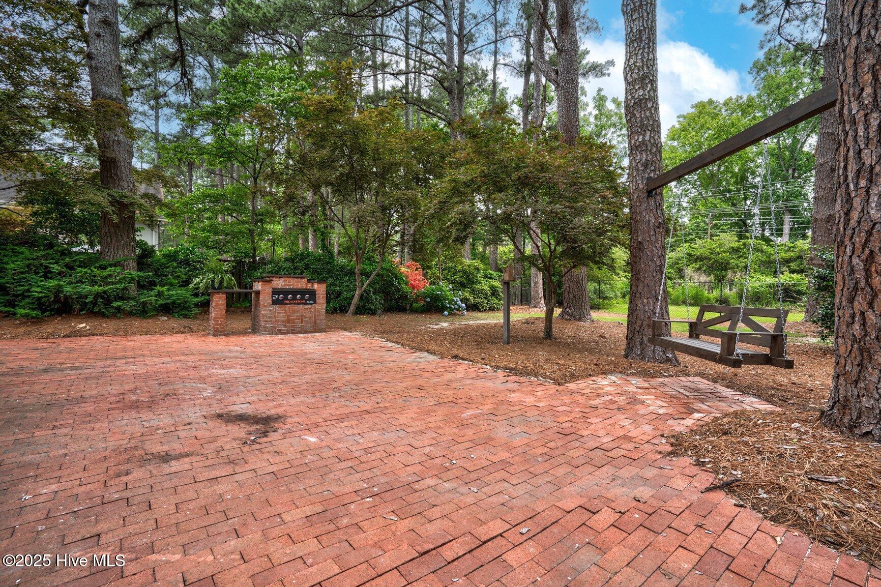 3504 Sheffield Drive Property Photo 7