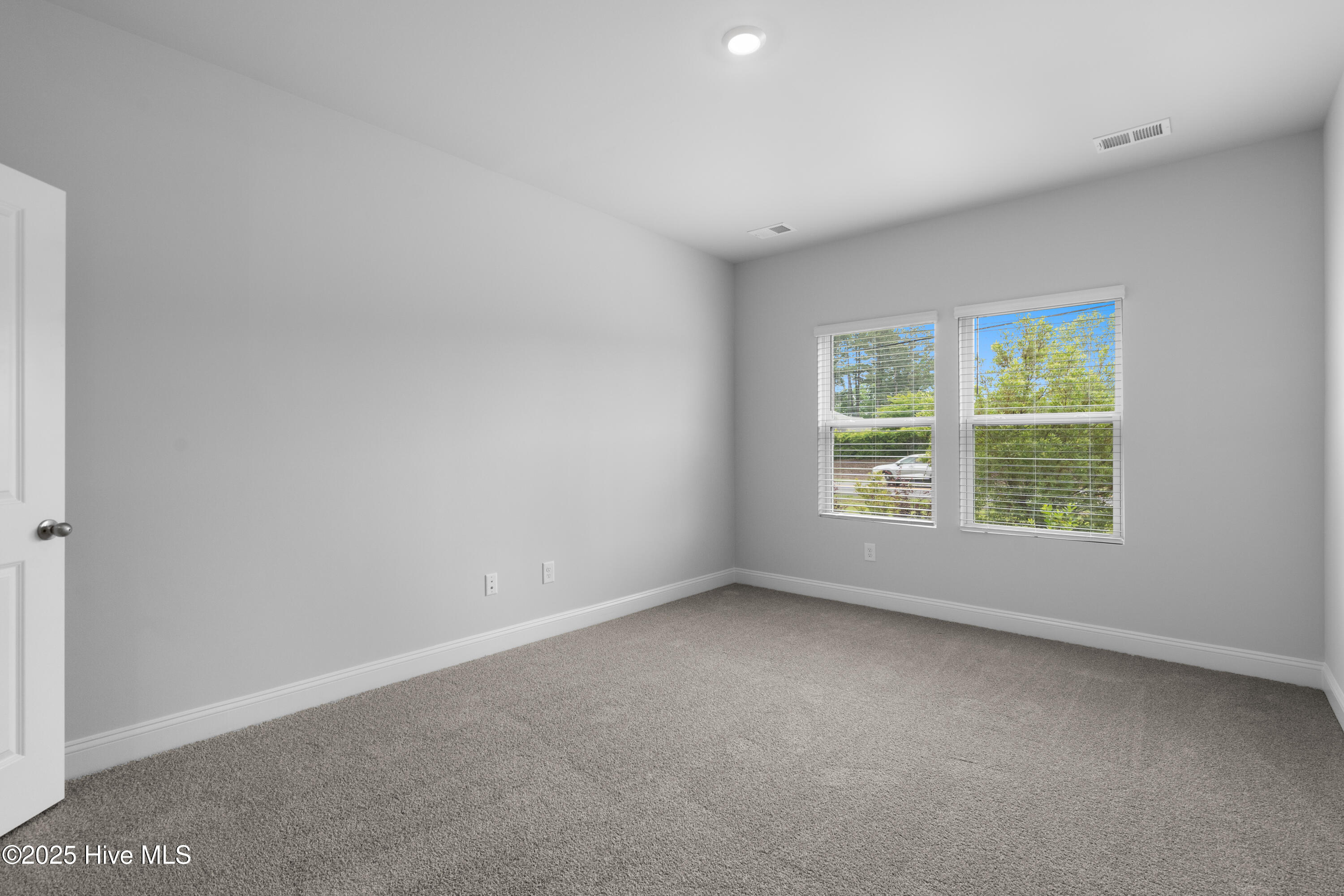 262 Arnette Drive 80 A Property Photo 18