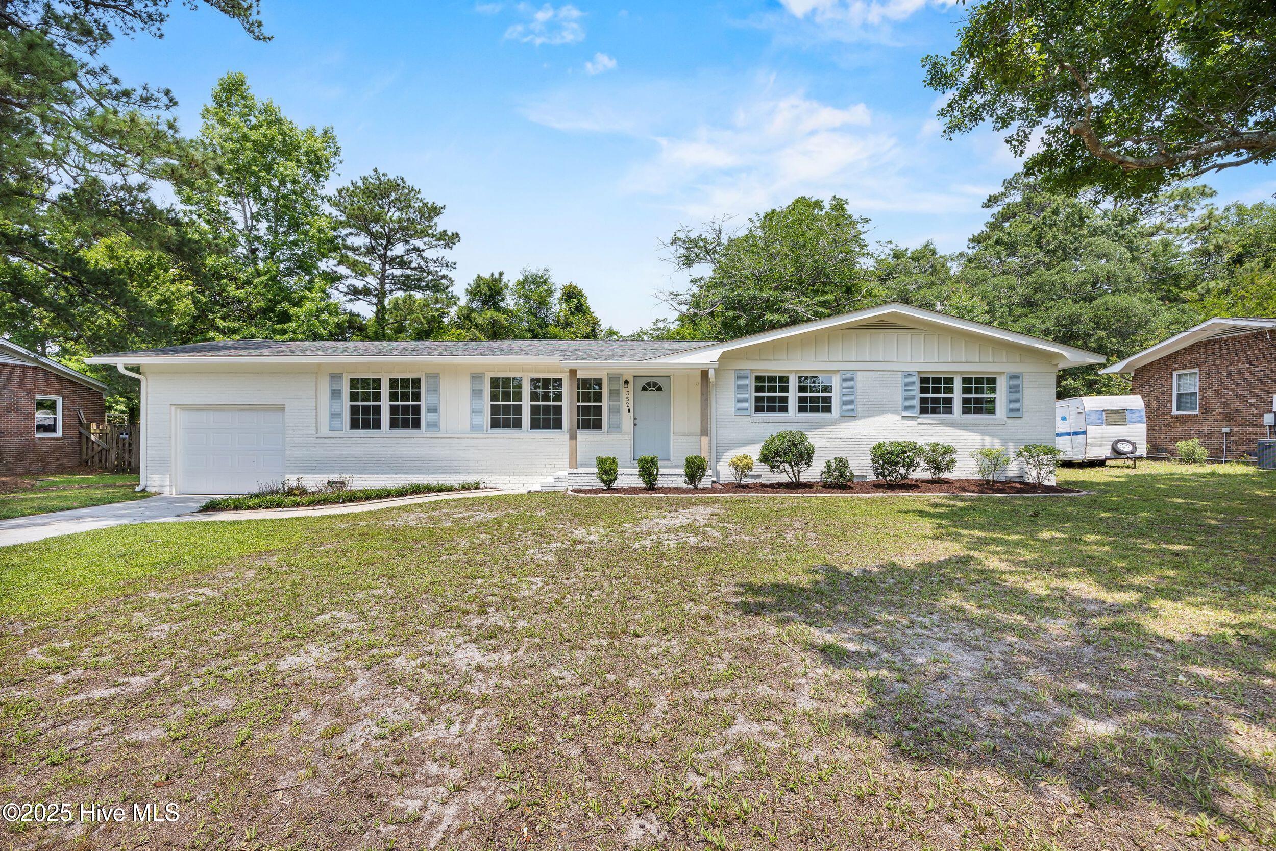 352 Brenda Drive Property Photo 1