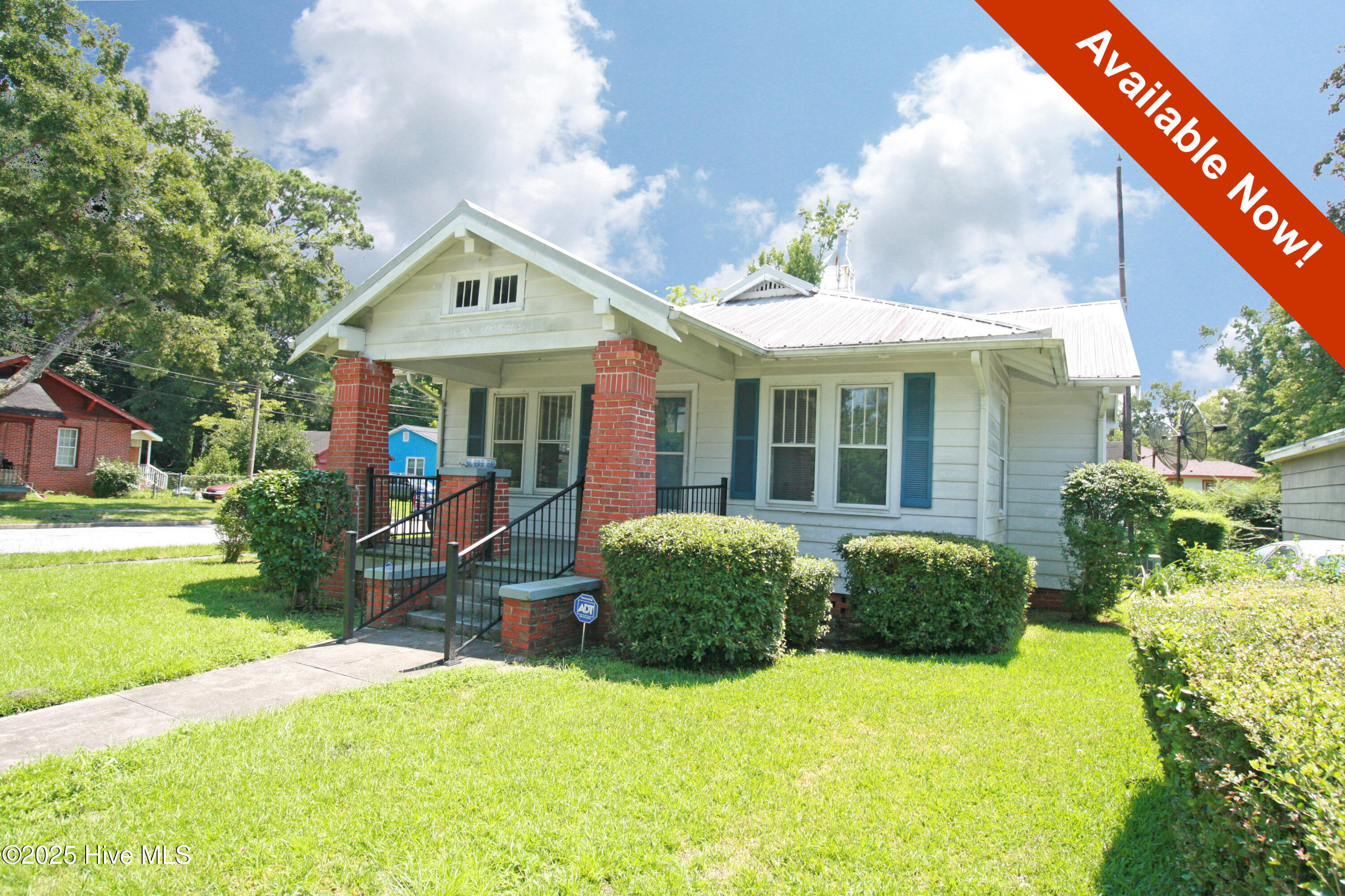 2426 Princess Place Drive Property Photo 1