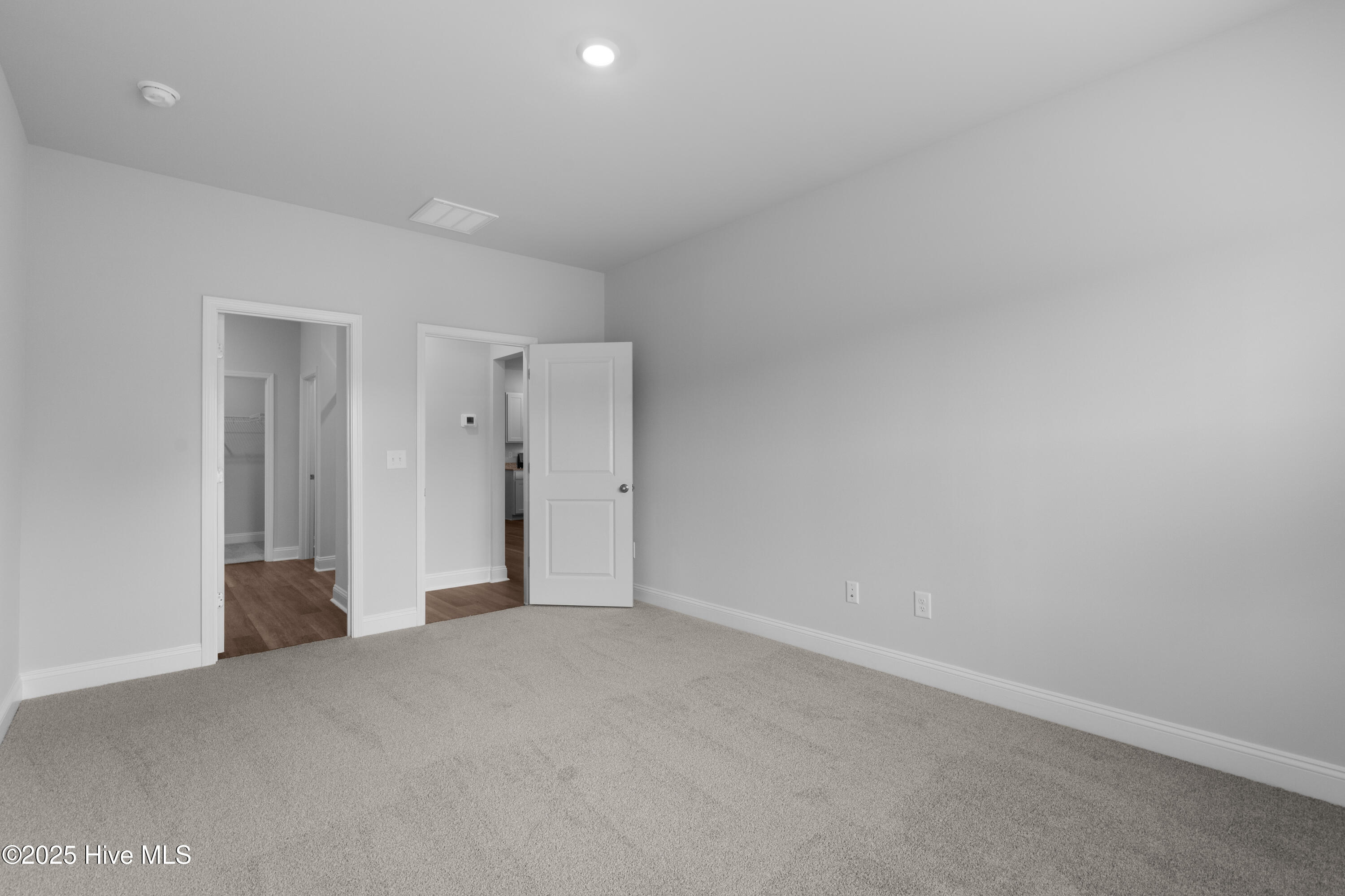 262 Arnette Drive 80 B Property Photo 9