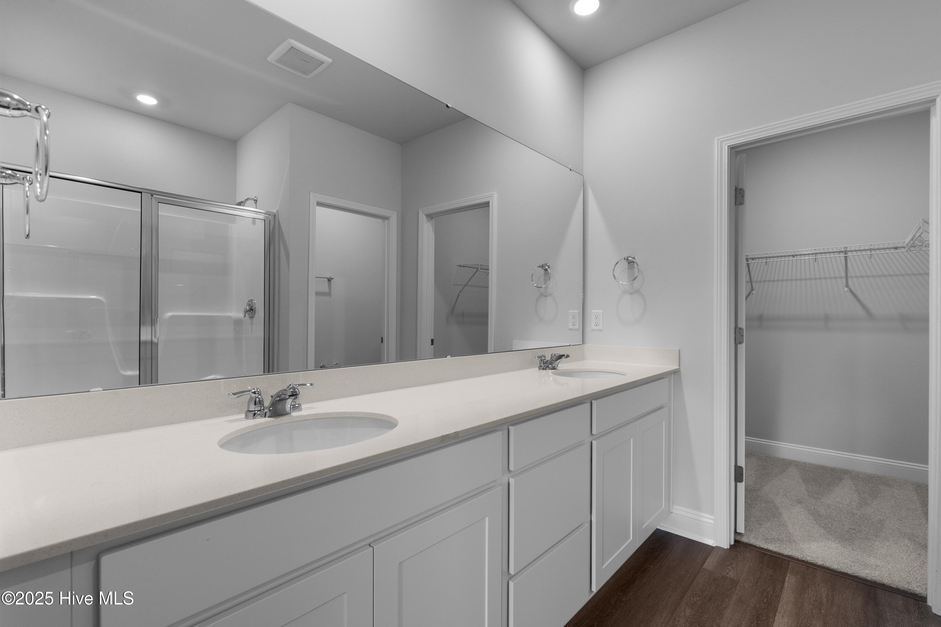 262 Arnette Drive 80 B Property Photo 11
