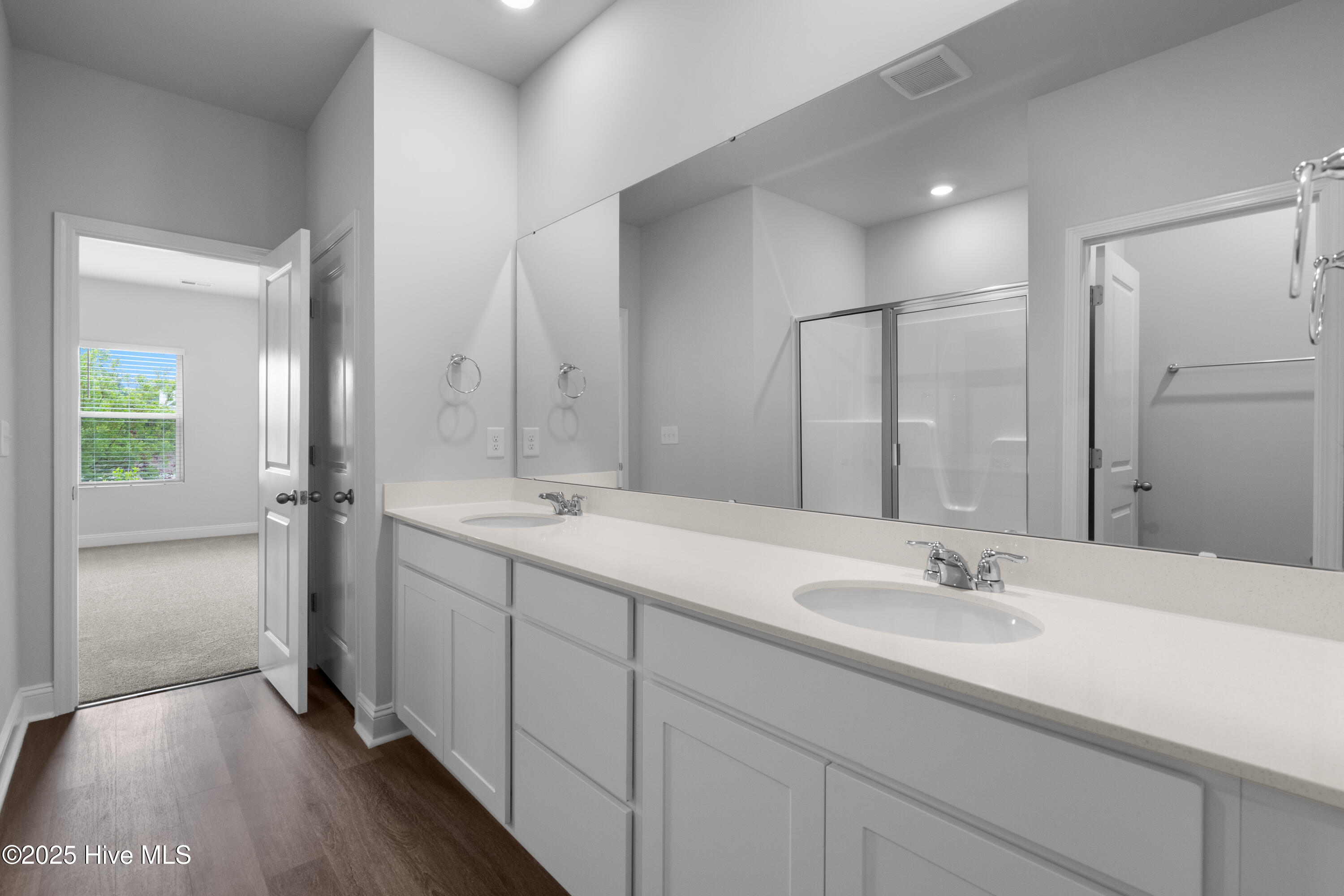 262 Arnette Drive 80 B Property Photo 12