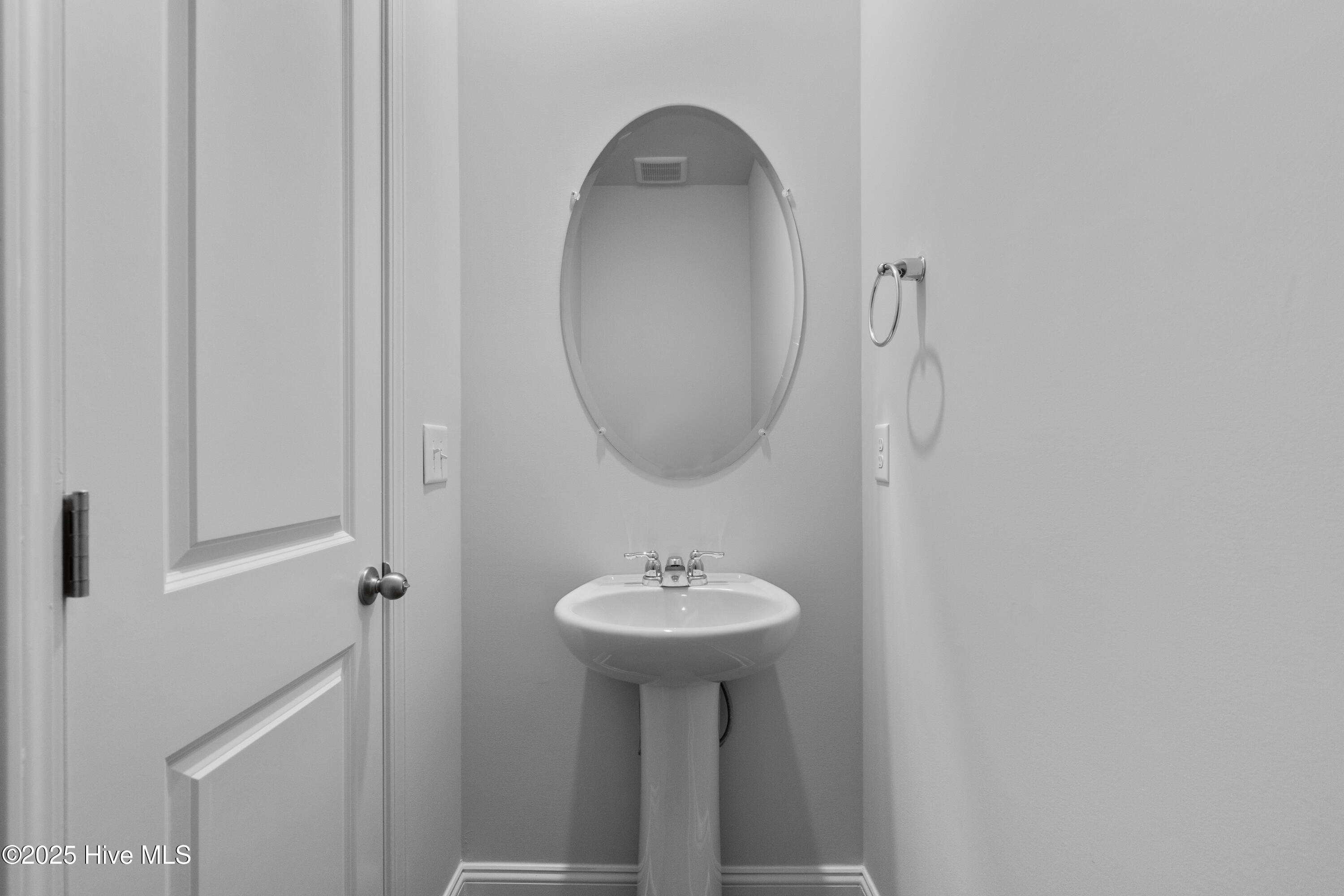 262 Arnette Drive 80 B Property Photo 15