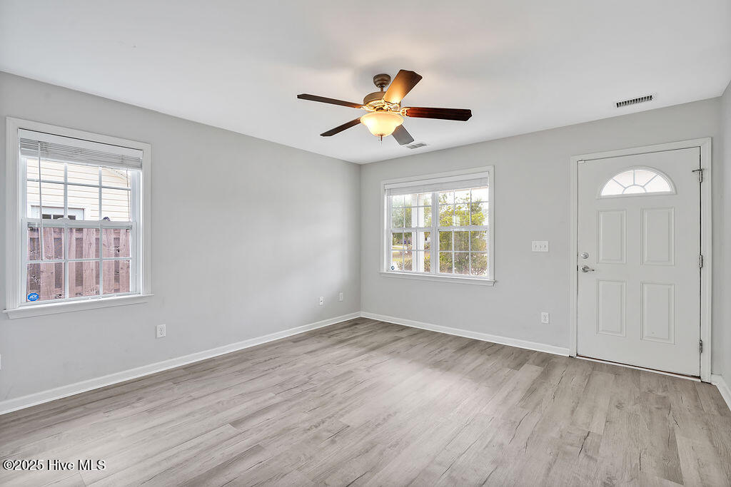 1604 Royal Pine Court Property Photo 7