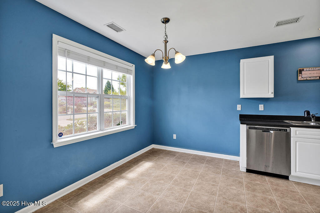 1604 Royal Pine Court Property Photo 8