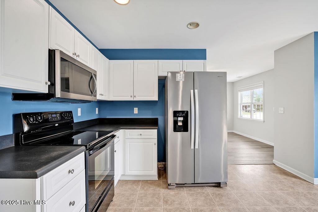 1604 Royal Pine Court Property Photo 12