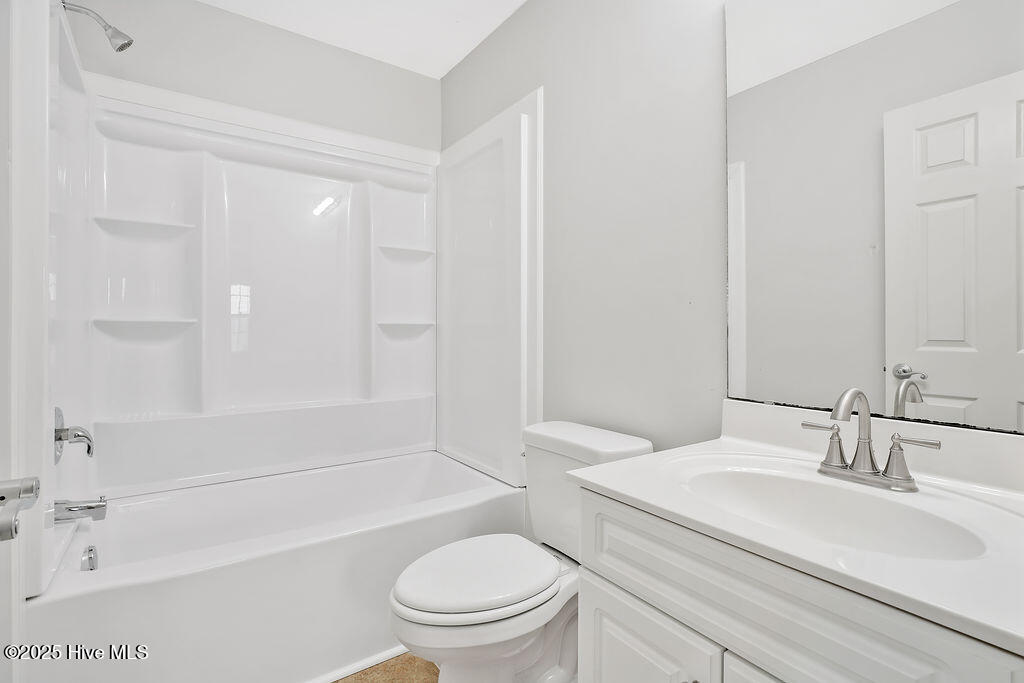 1604 Royal Pine Court Property Photo 18