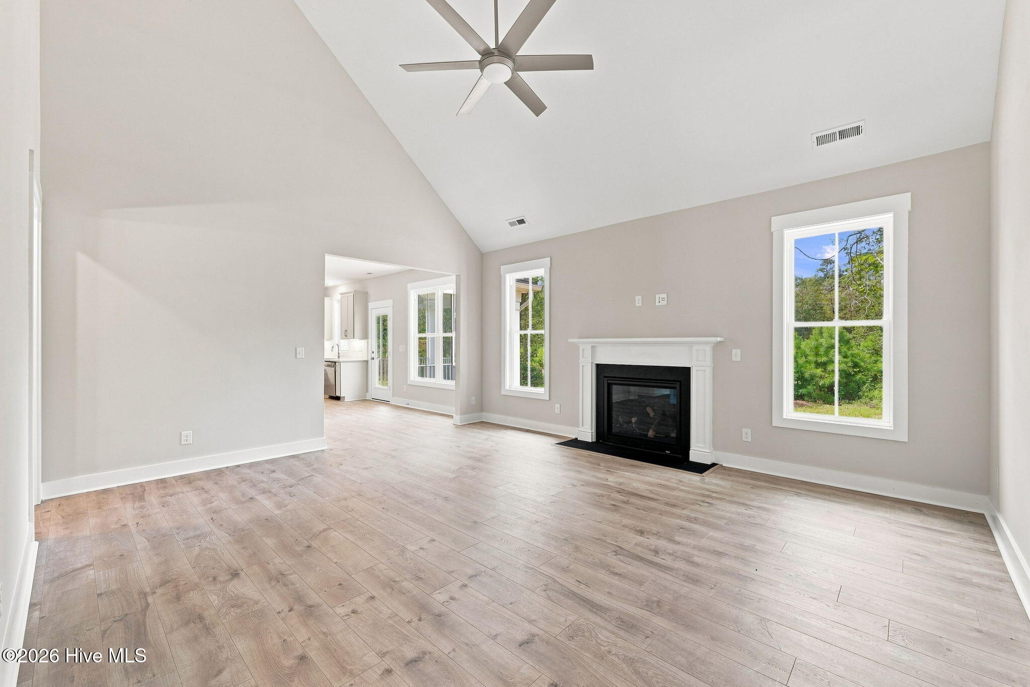 2428 Starling Lane Property Photo 4