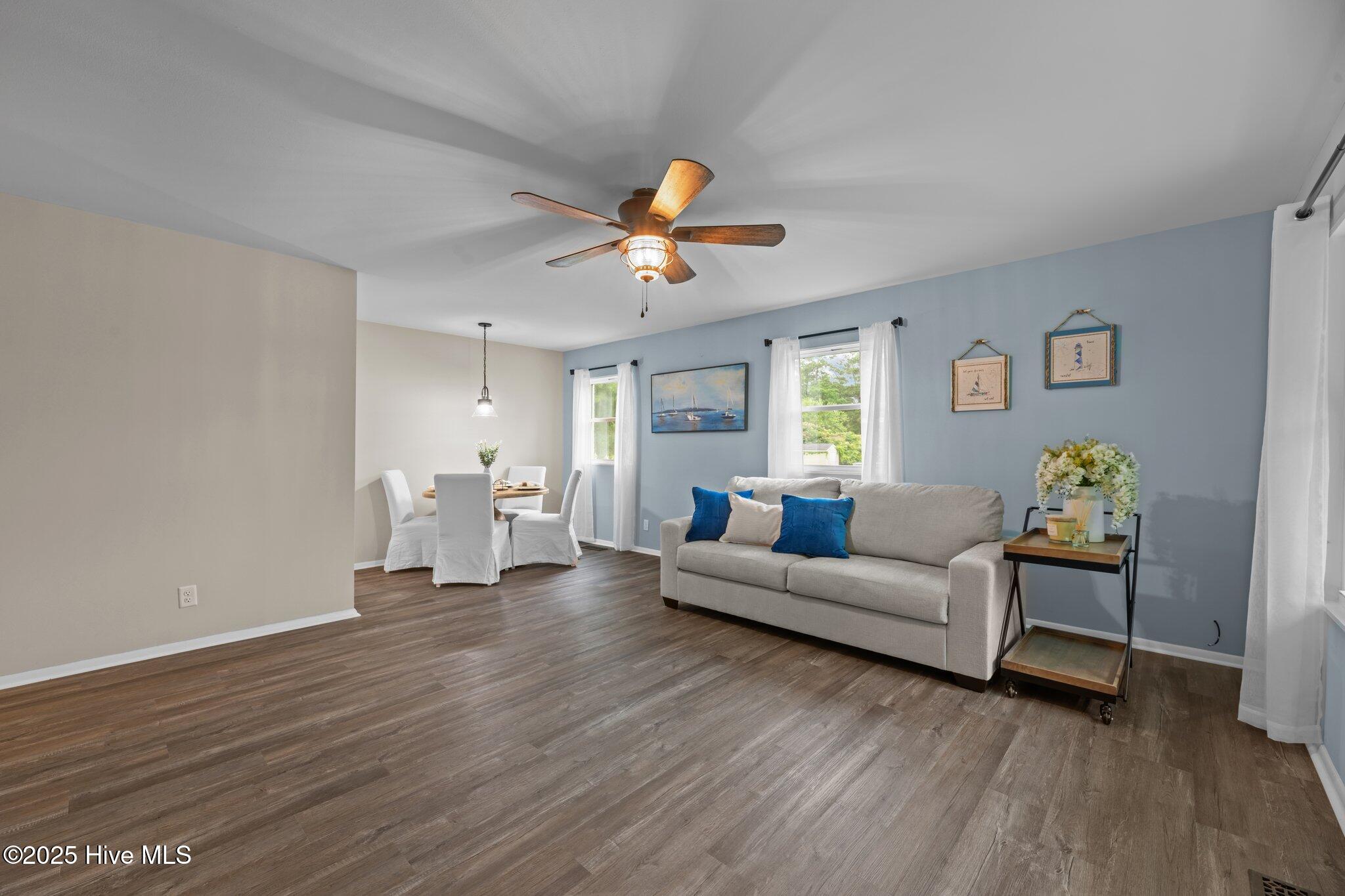 210 Glenburnie Drive Property Photo 1