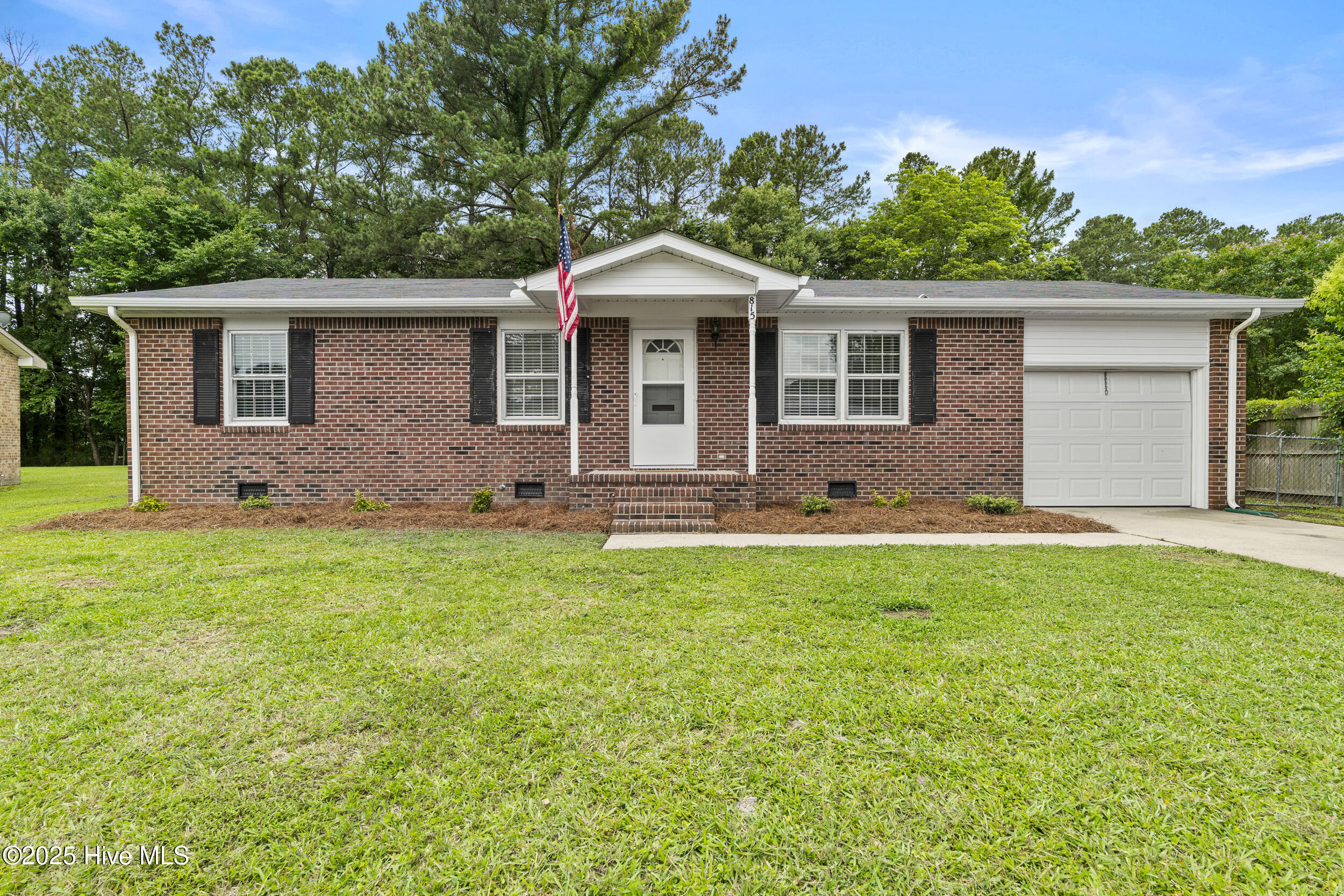 815 Cedar Point Circle Property Photo 1
