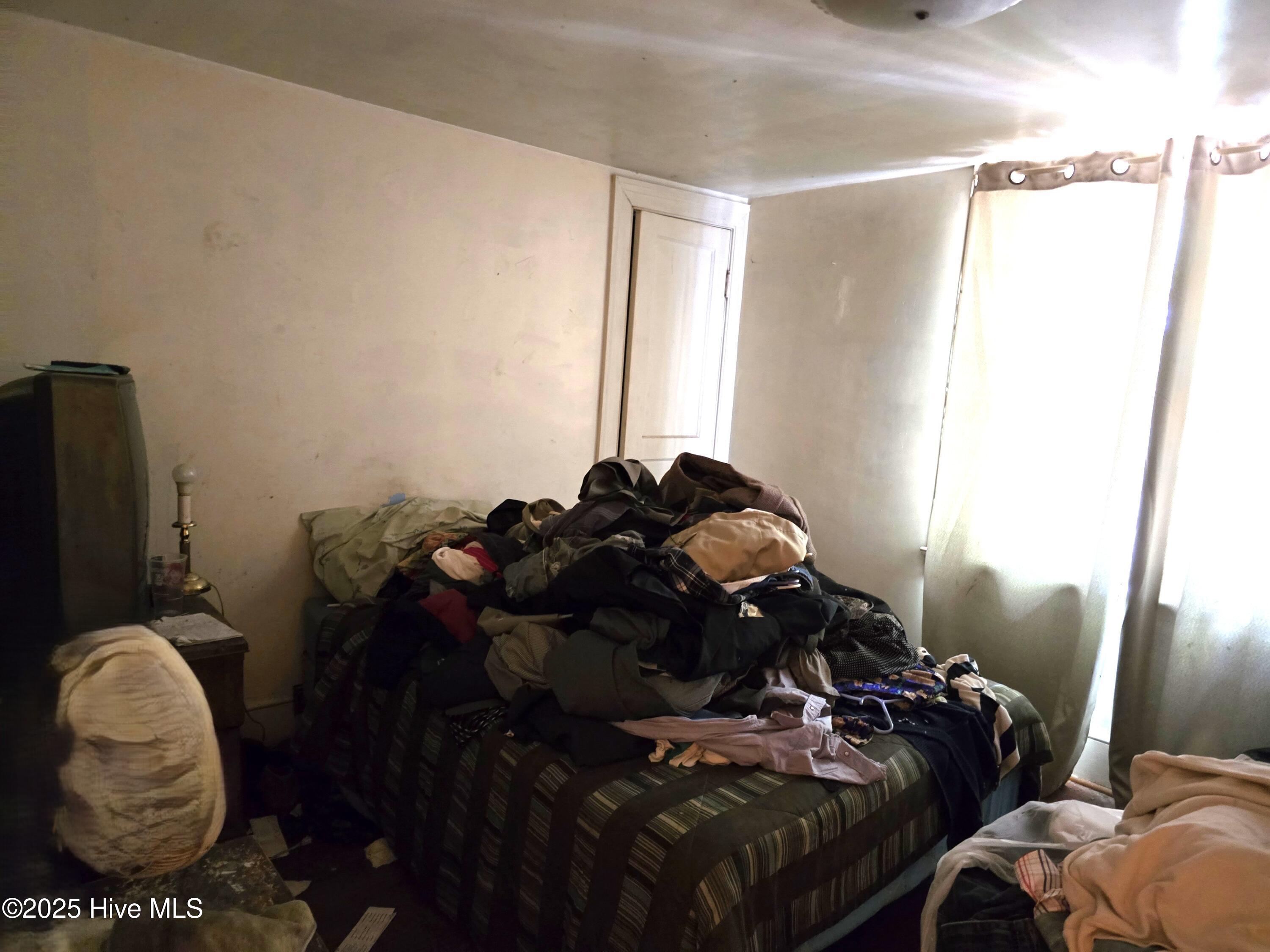 6754 E Main Street Property Photo 13