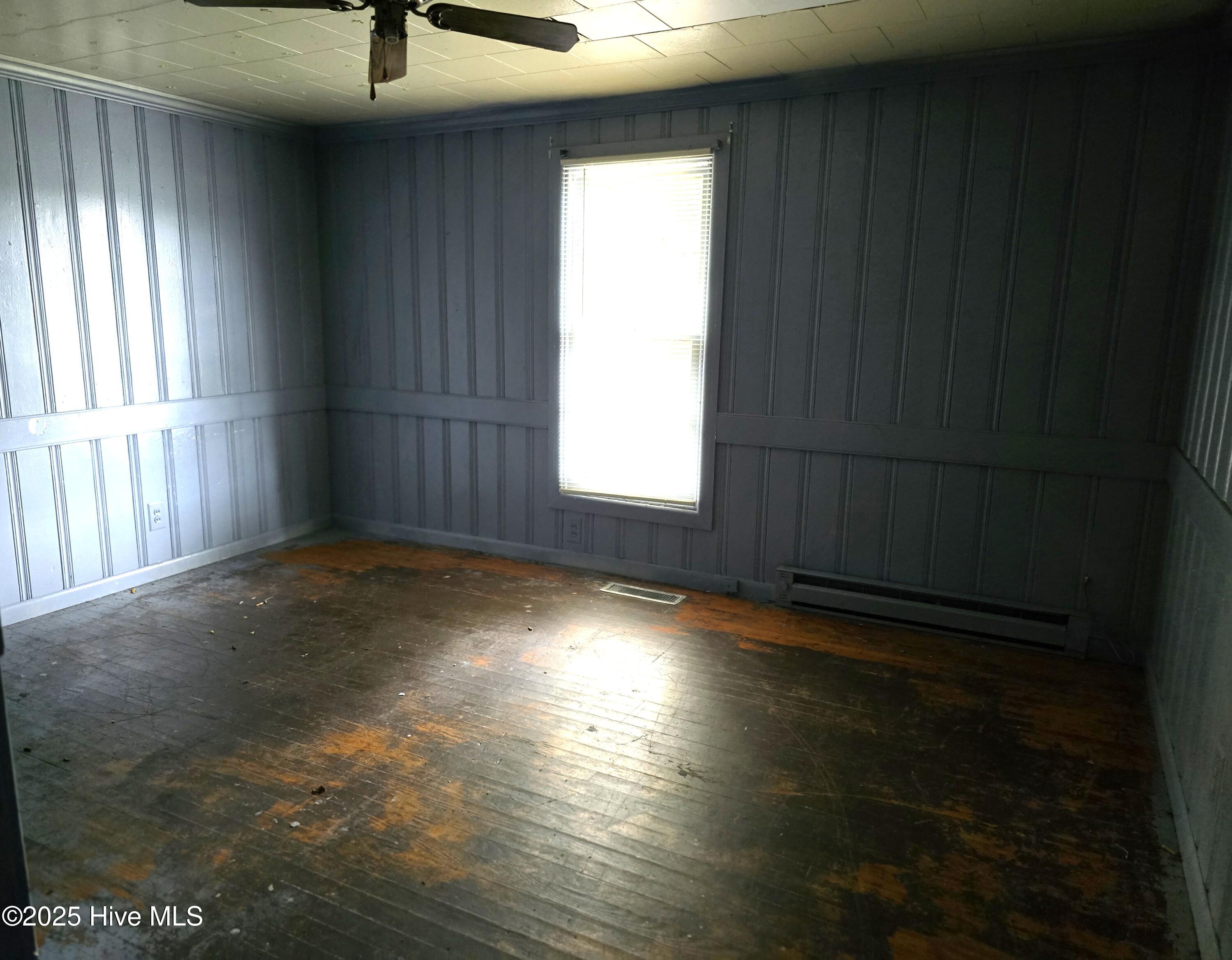 6756 E Main Street Property Photo 10