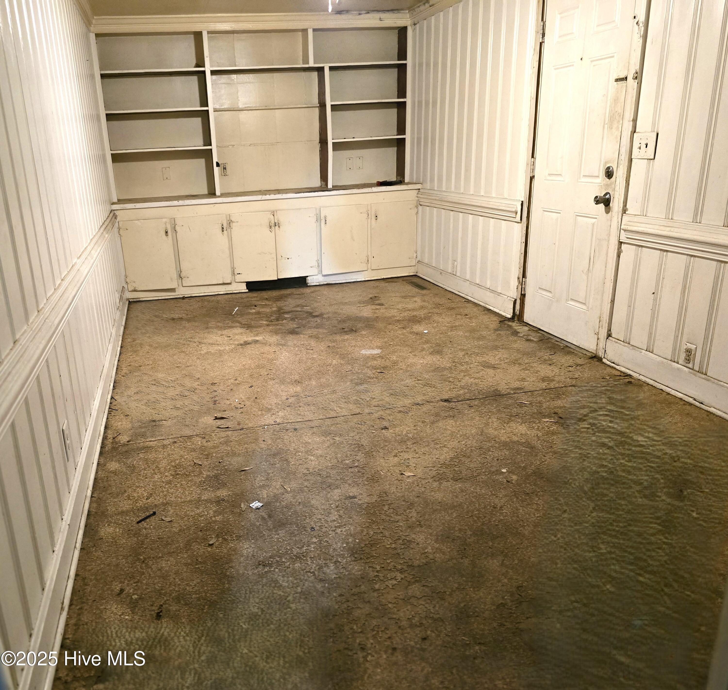 6756 E Main Street Property Photo 13
