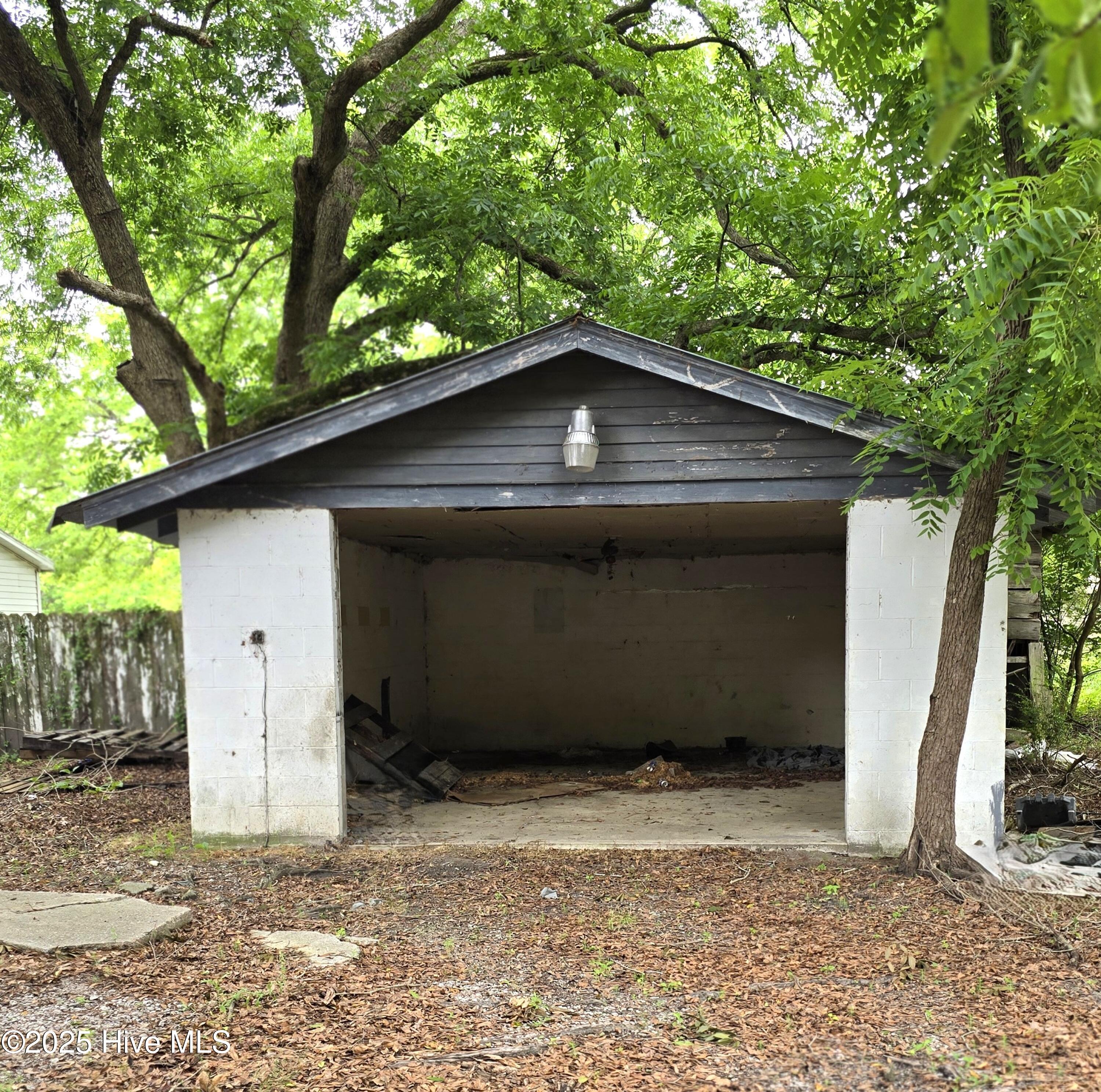 6756 E Main Street Property Photo 14