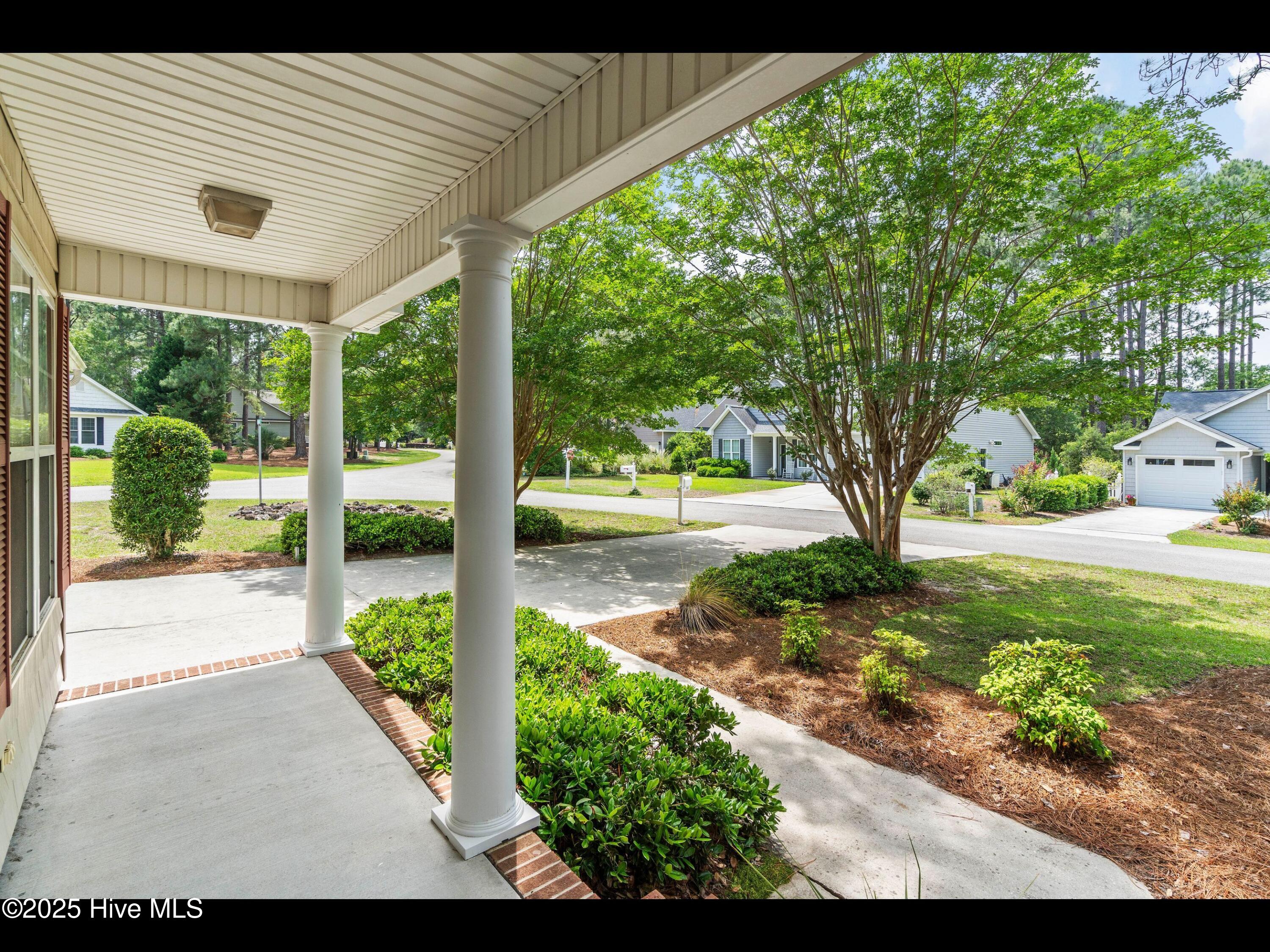 4043 Brick Path Lane Property Photo 5