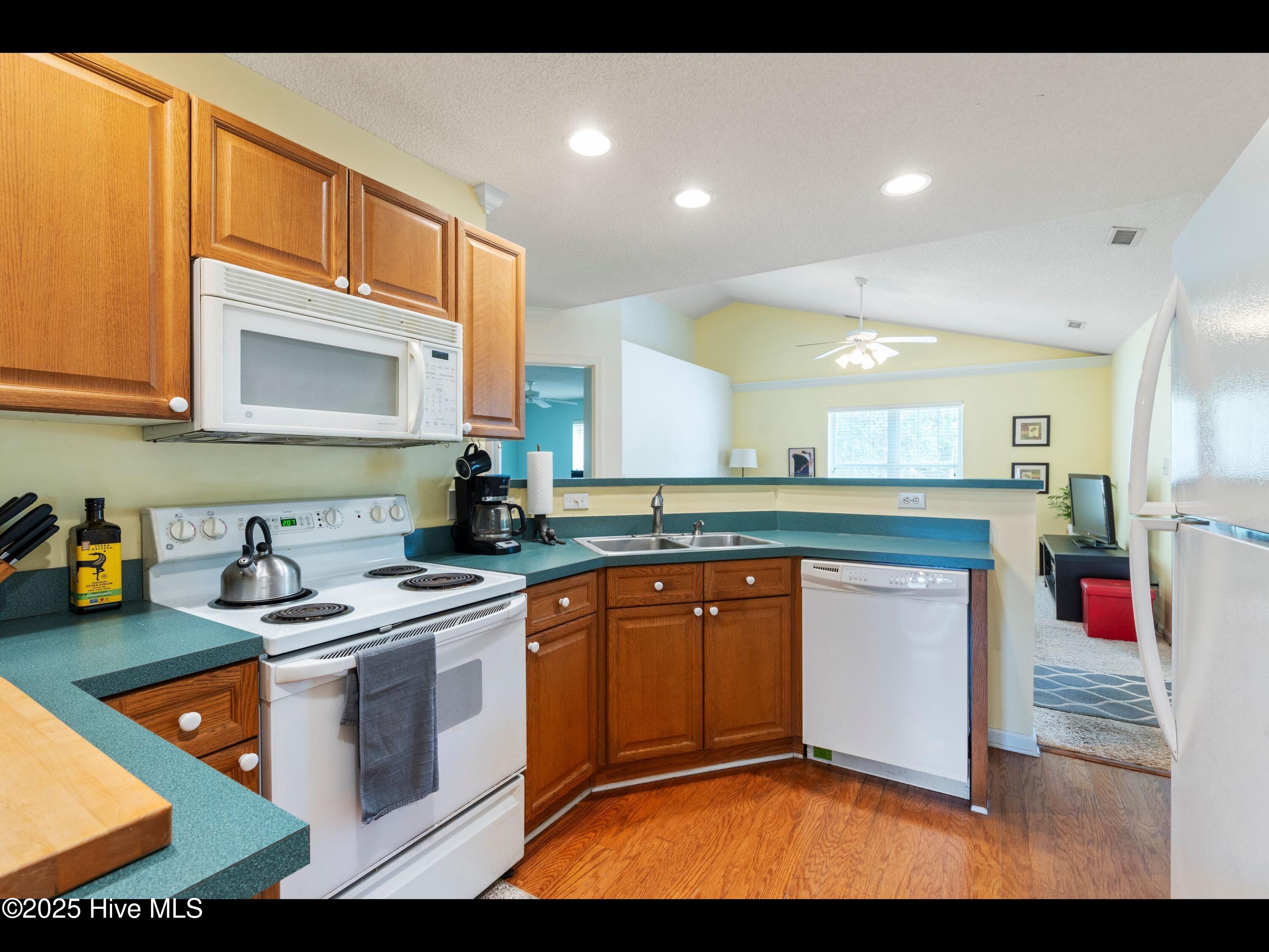 4043 Brick Path Lane Property Photo 15
